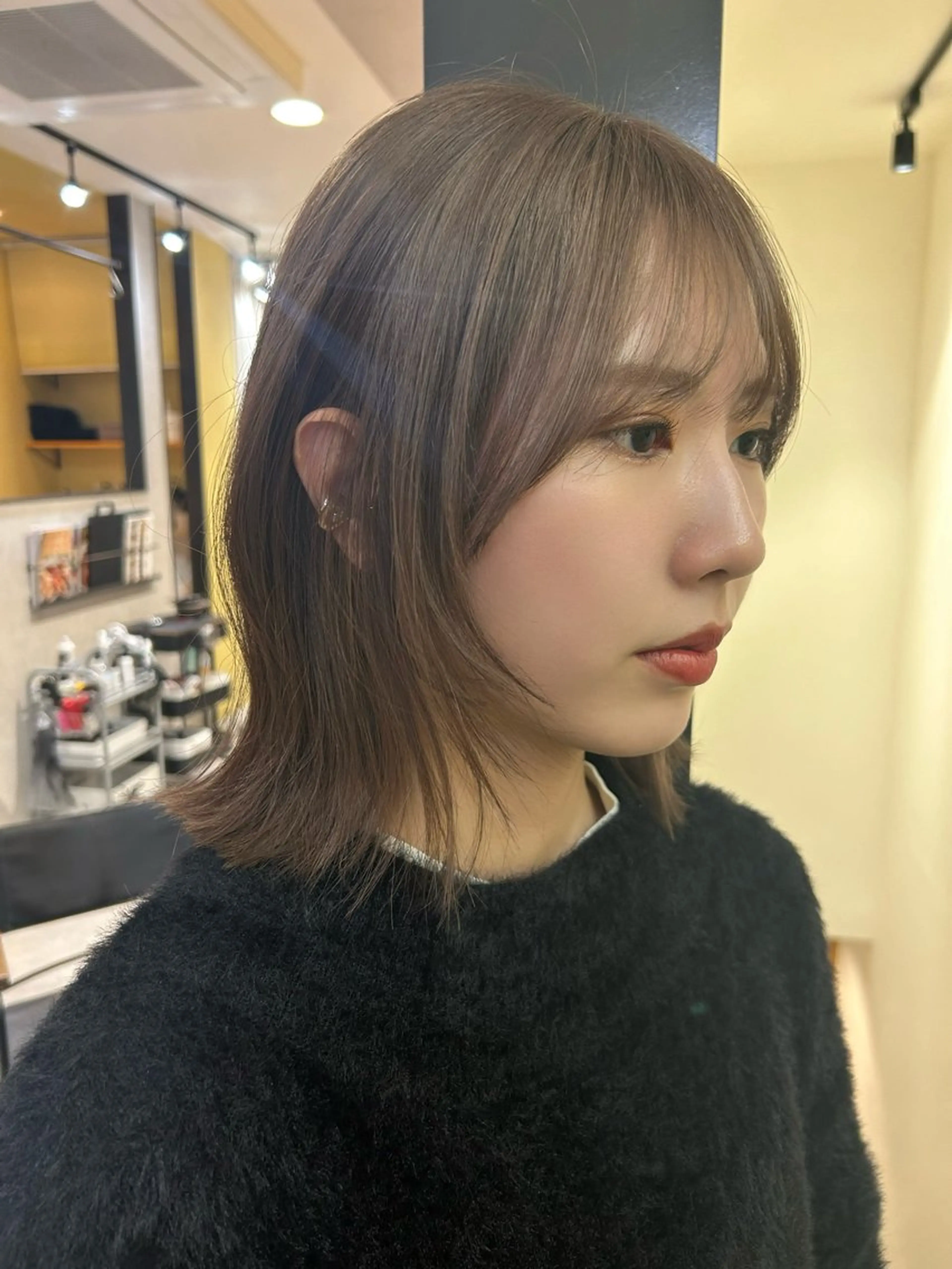 ミディアム カラー ブリーチ グレージュ カット ヘアカラー トリートメント hub hair レイヤー/透明感のヘアスタイル