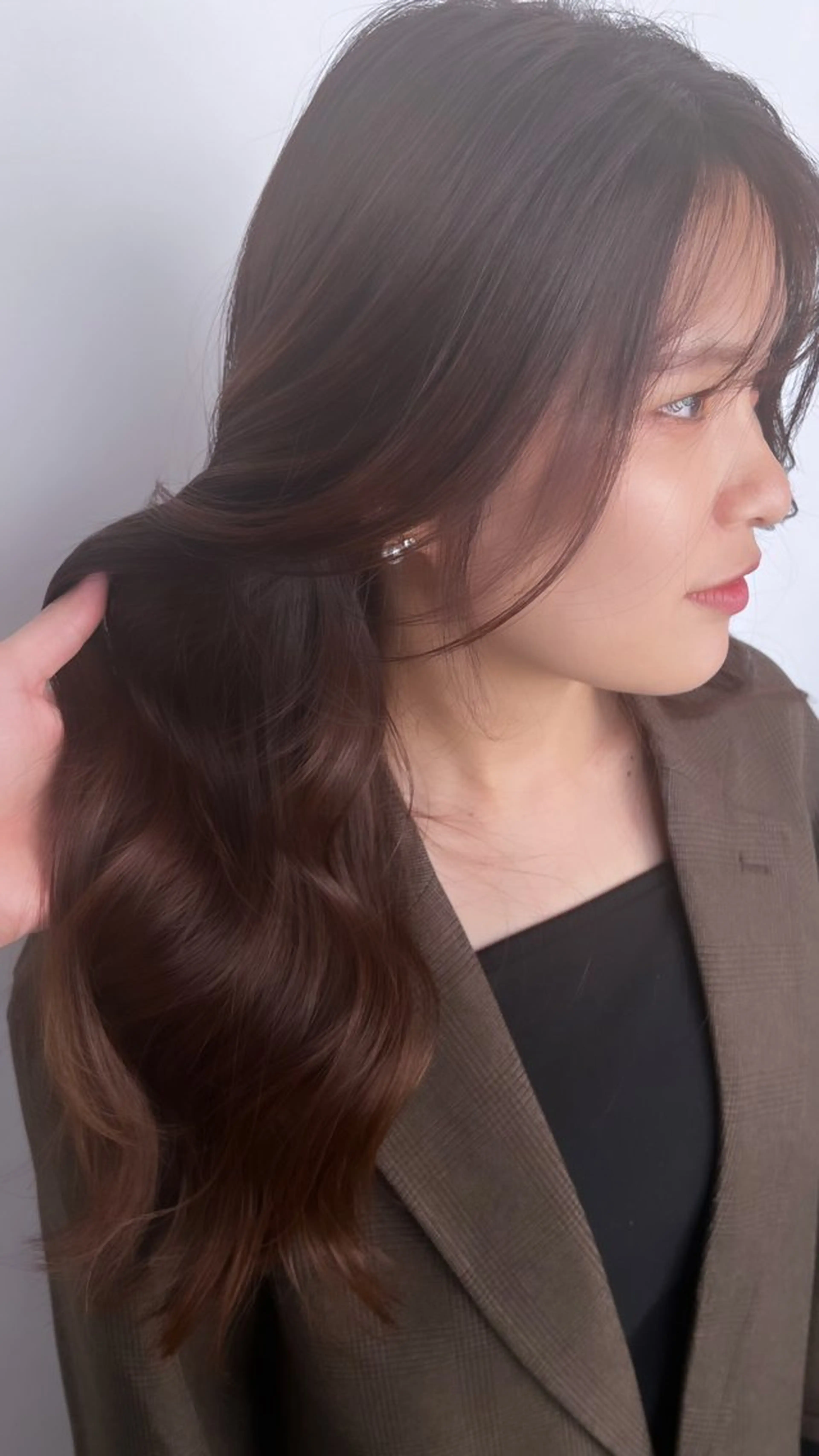 ロング ダン/メンズ/ 顔周り×透明感カラーのヘアスタイル