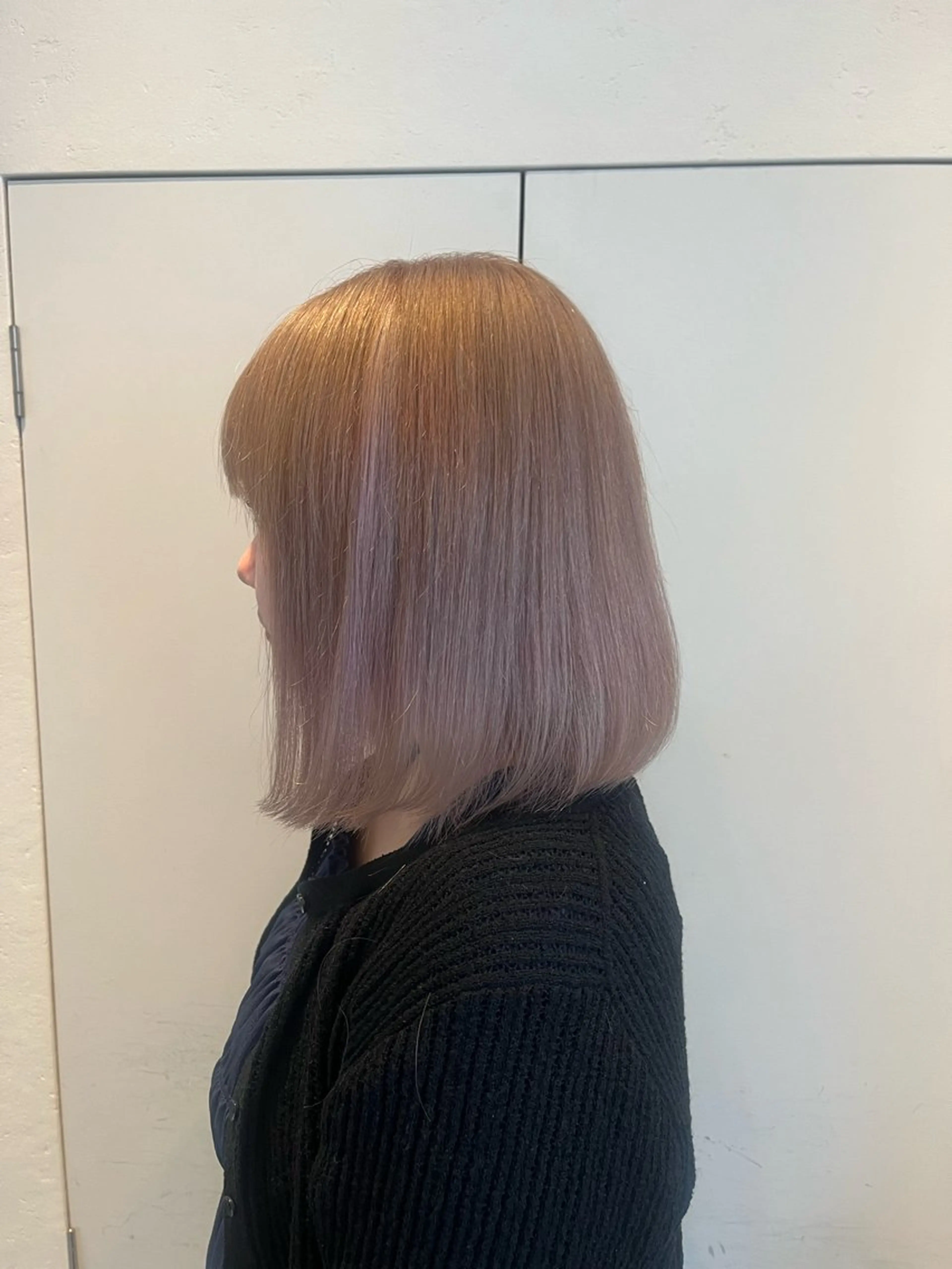 ミディアム カラー カット ヘアカラー トリートメント ラフィスヘアードープ所属・レイヤーと透明感の アユカ 髪質改善のヘアスタイル