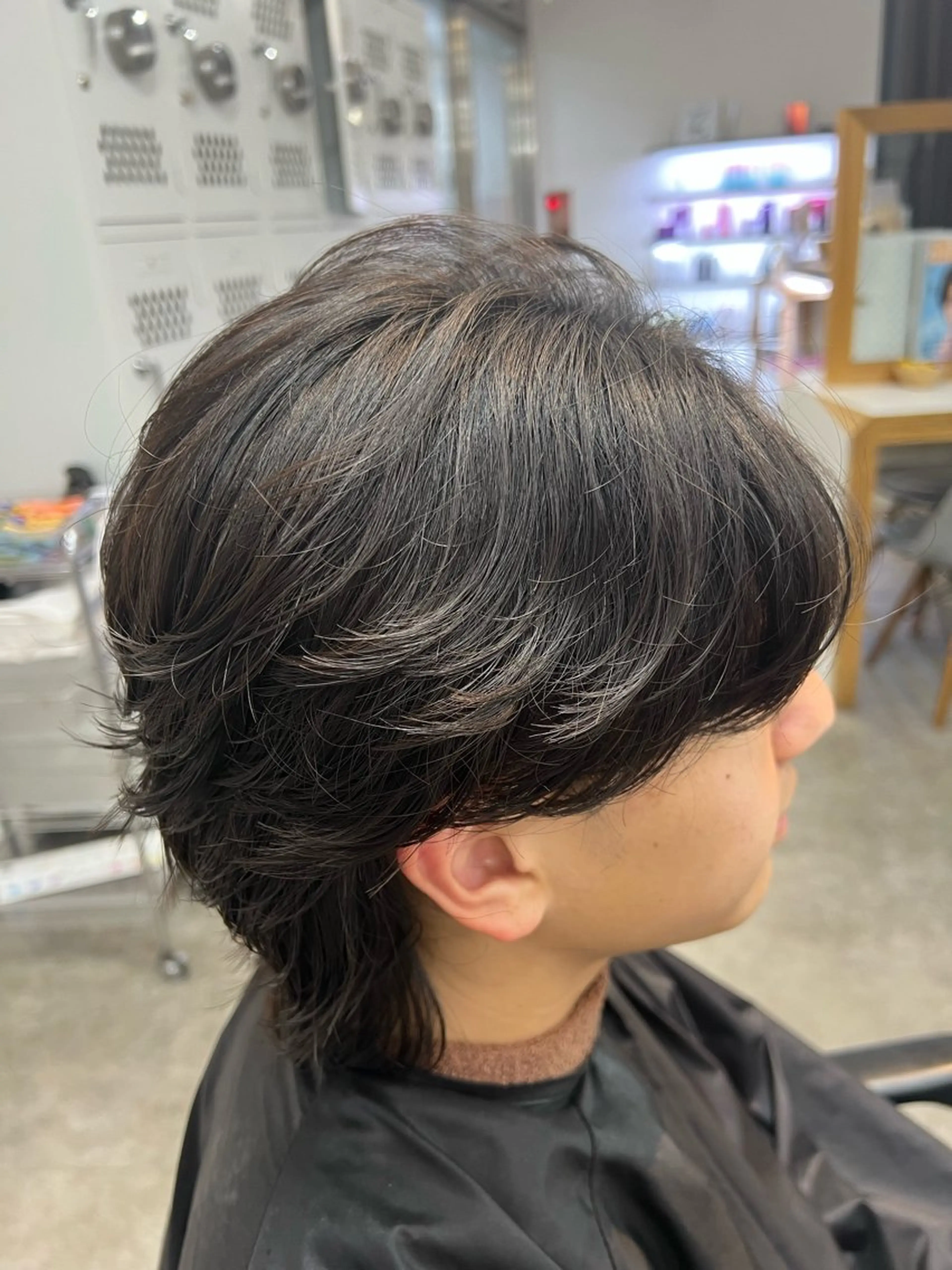 パーマ メンズ フェザーパーマ メンズパーマ パーマ fifth 渋谷原宿 波巻きパーマイノウエのヘアスタイル