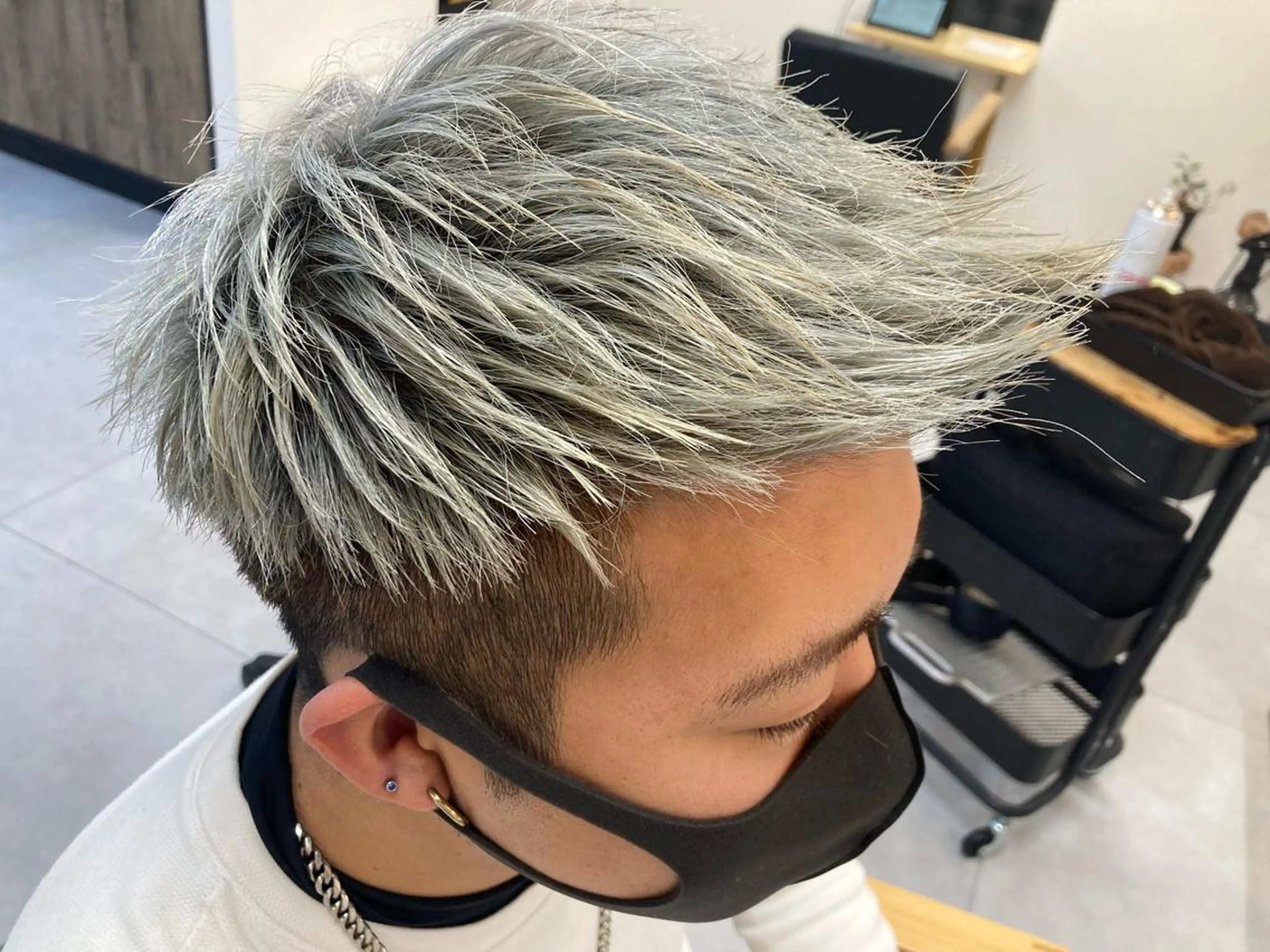 カラー メンズ ヘアカラー 三浦 寛都のヘアスタイル