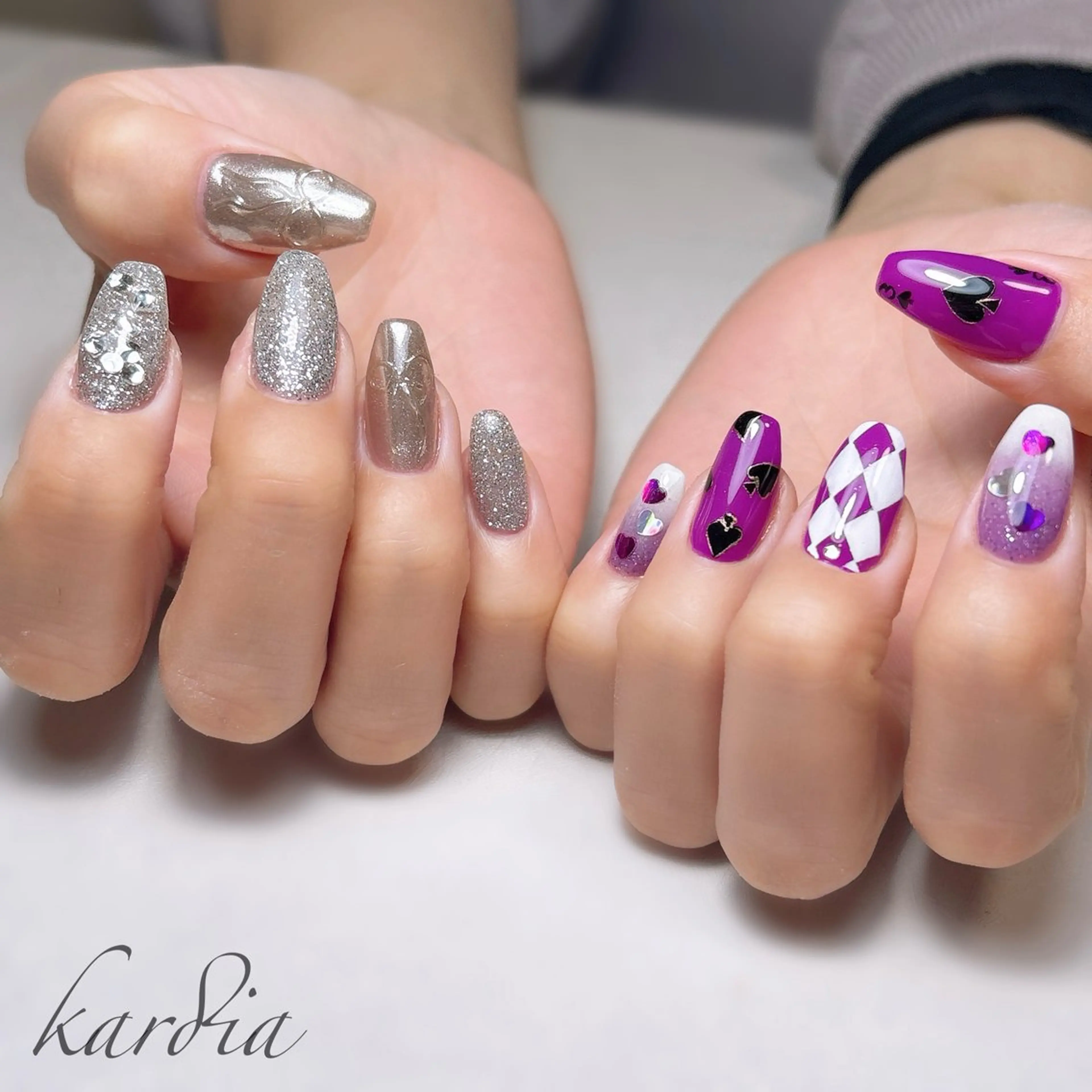 ネイル ハンドネイル καρδιά -ｶﾙﾃﾞｨｱ-のネイルデザイン