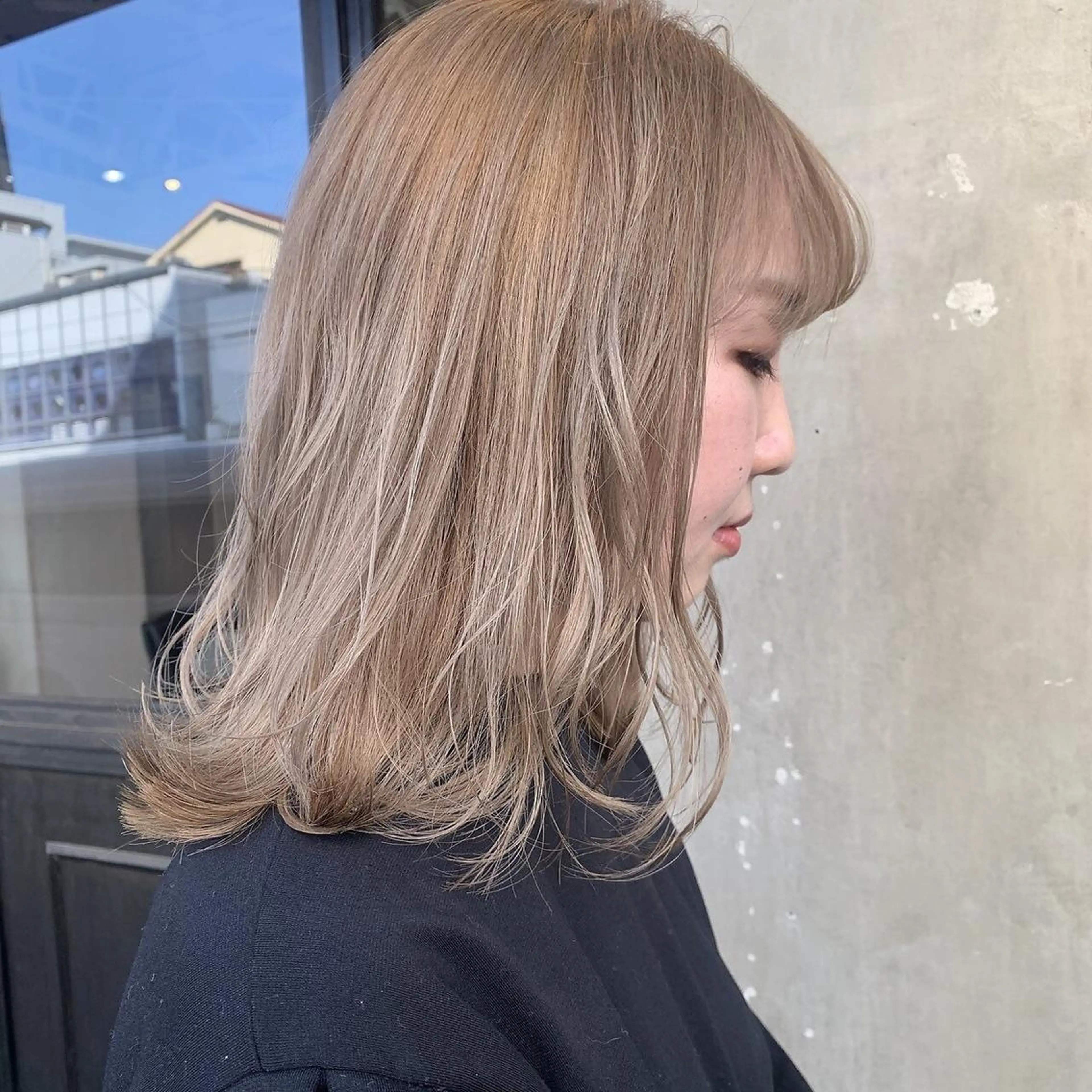 ミディアム ヘアカラー トリートメント FERIA梅田🖤 透明感カラー🎀のヘアスタイル
