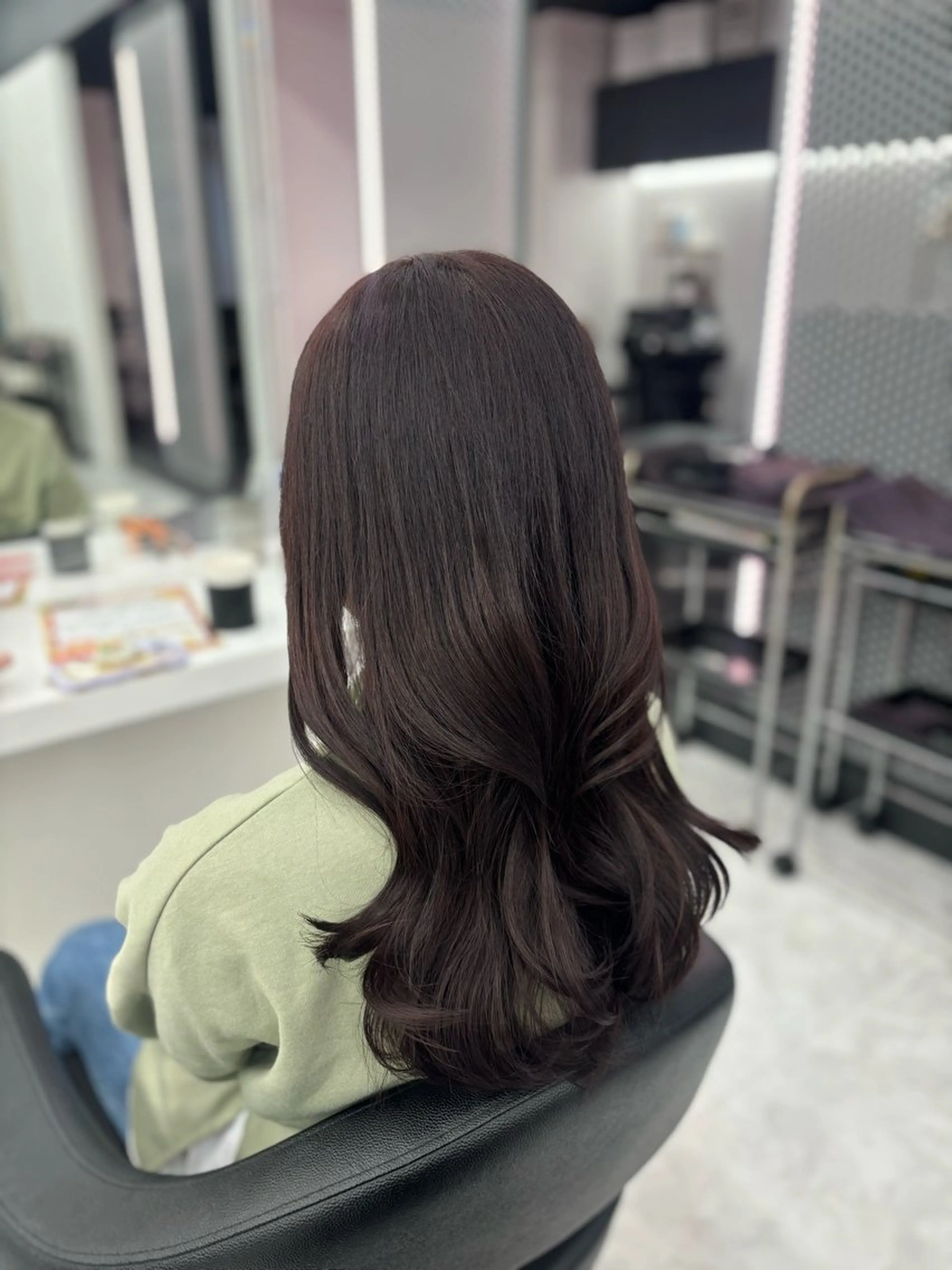 ロング カラー ヘアカラー トリートメント 🤍レイヤー/顔周り 暖色hirari🤍のヘアスタイル