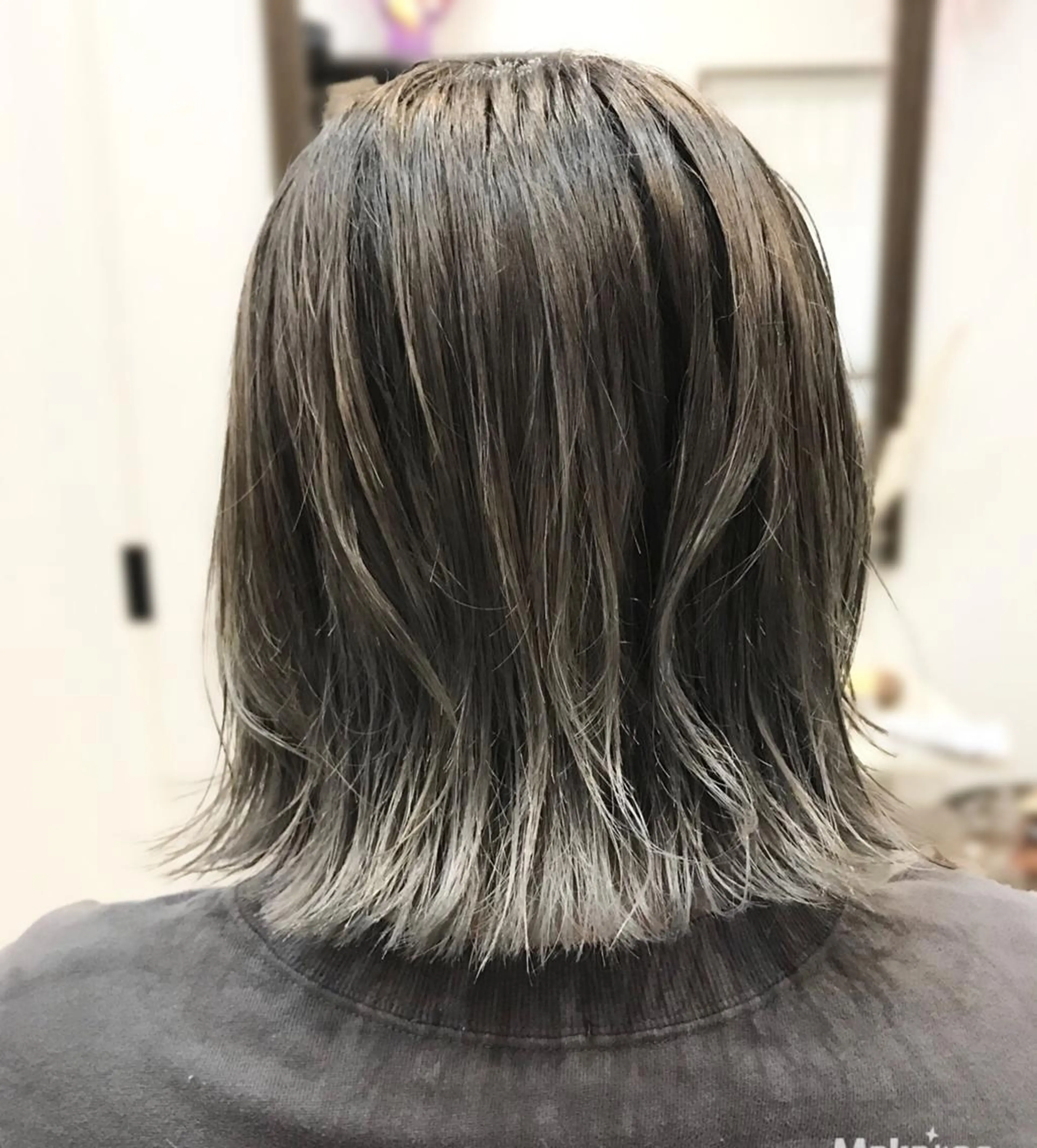 ショート カラー グラデーションカラー hair works raptureのヘアスタイル