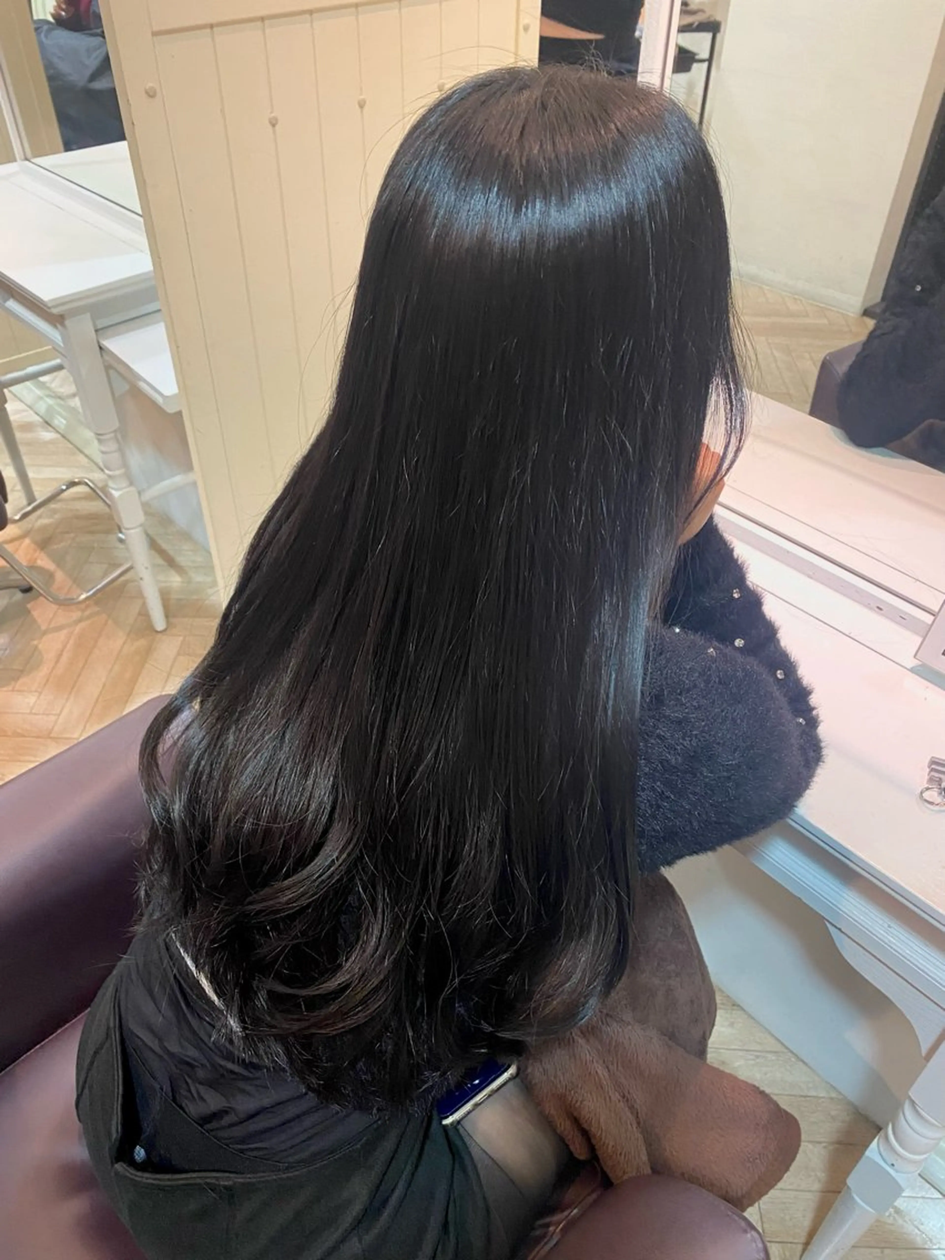 ロング カット Reginavita栄店 【レジナヴィータ】所属・鈴木 二依奈のヘアスタイル