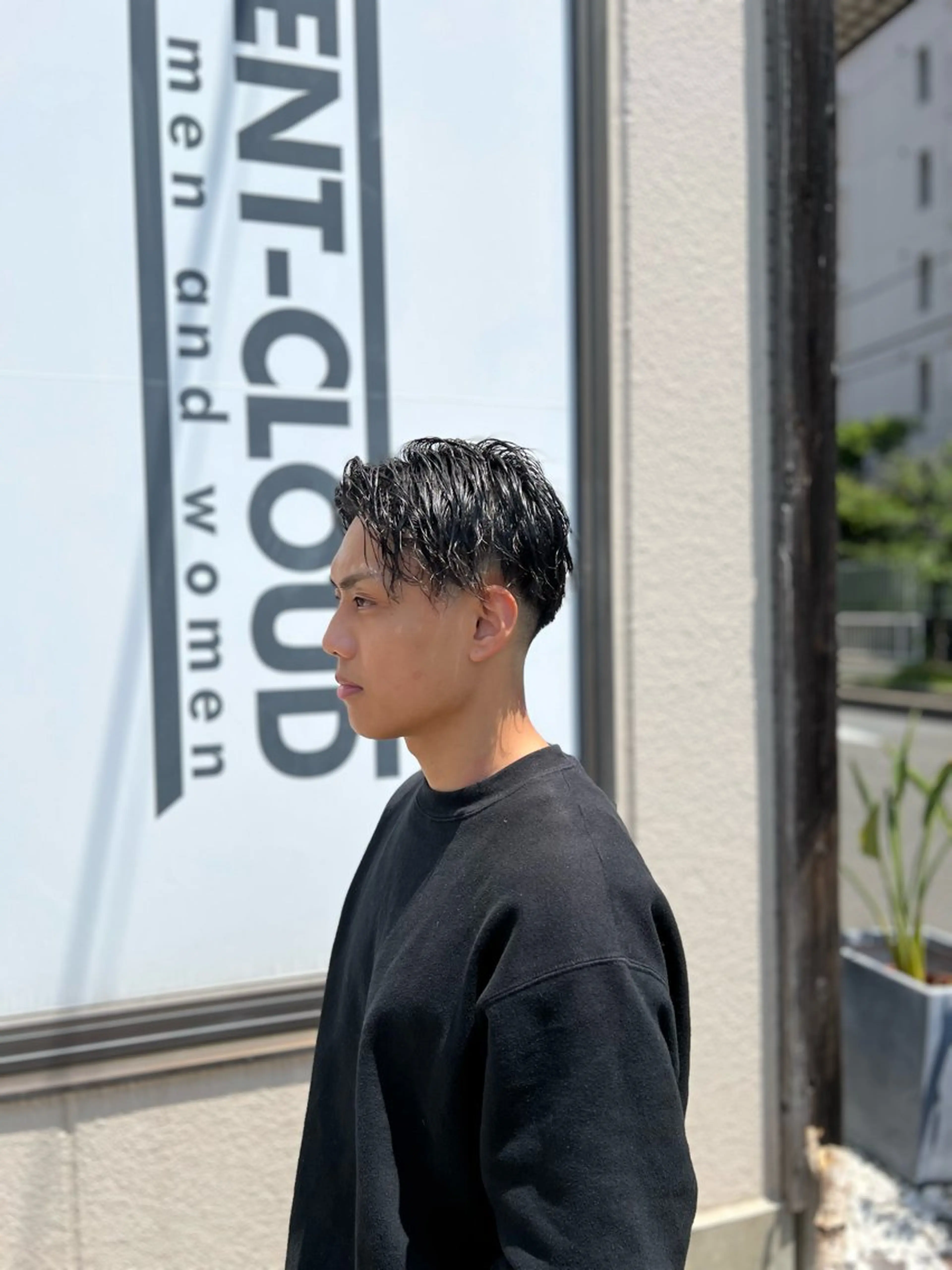 ショート メンズ フェードカット 坂井 竜也のヘアスタイル