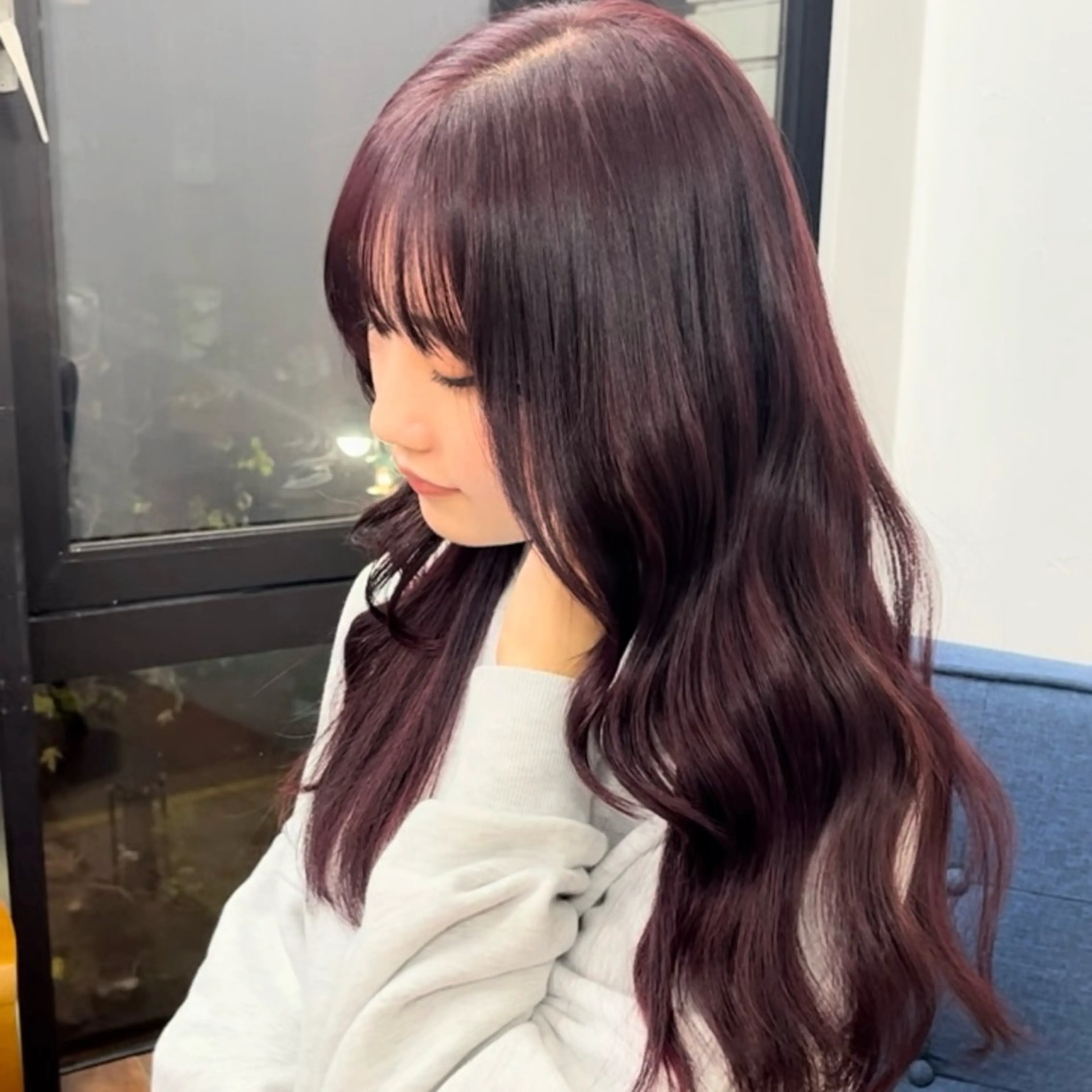 ロング カラー 櫻田 真紀のヘアスタイル