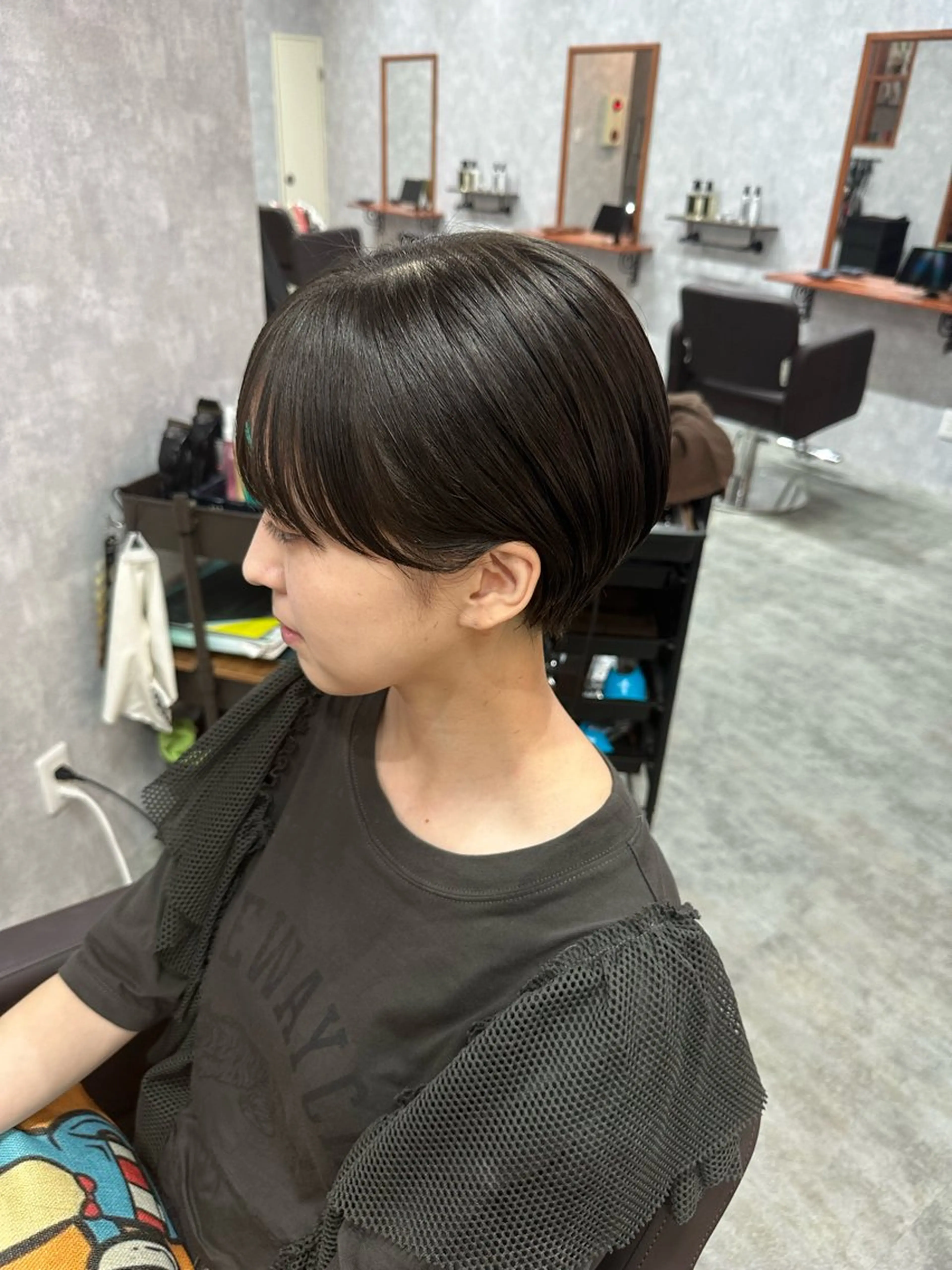 ショート 切りっぱなしボブ ショートボブ ハンサムショート 丸みショート ボブ C’LD hair  produce /シールドヘア所属・モテ髪/ボブ/ショー ト/アダチフウトのヘアスタイル