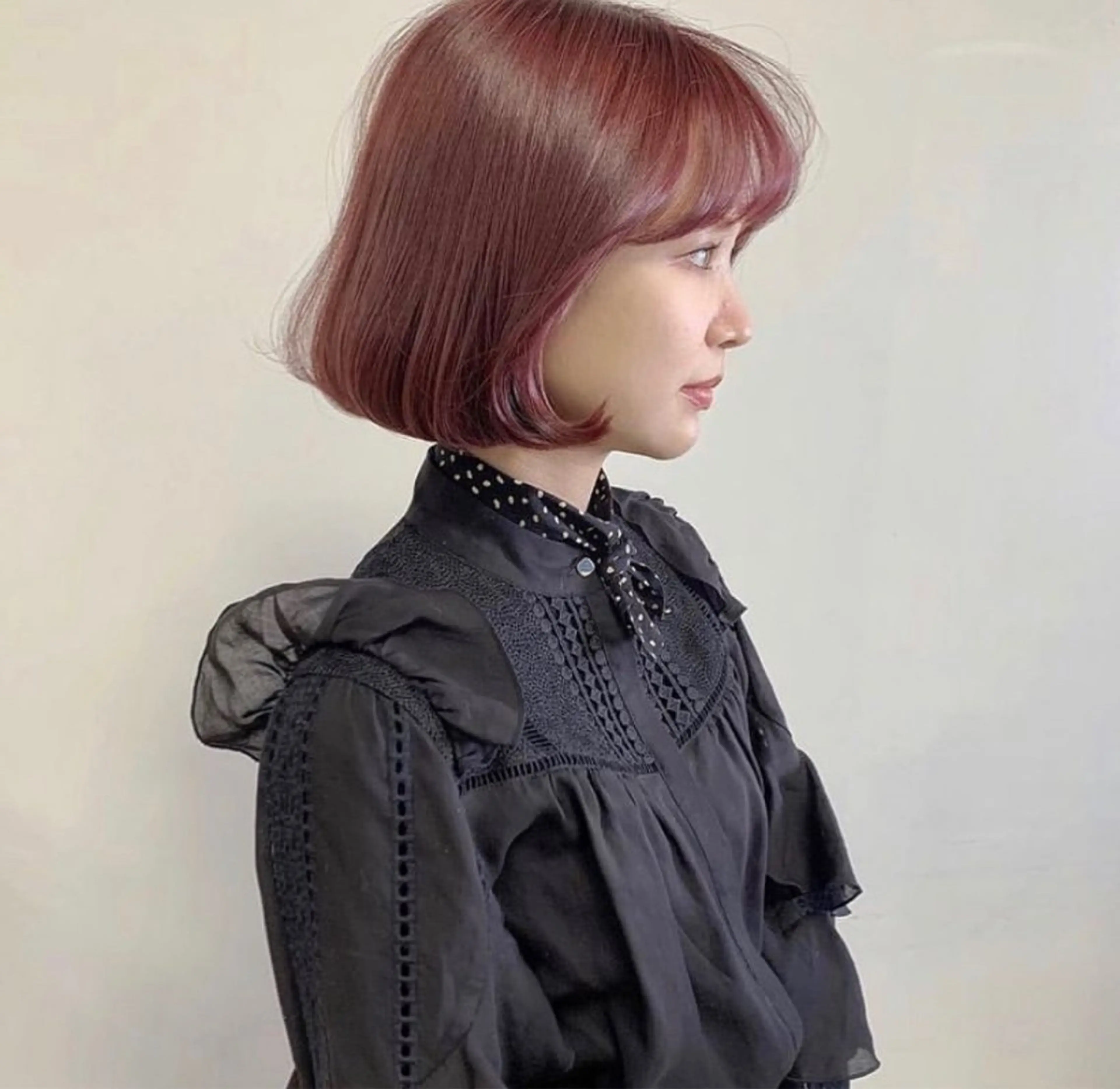 ショート カラー ボブ タンバルモリ トリートメント ヘアカラー トリートメント レイヤーカット/ハイ トーンカラー/きらのヘアスタイル