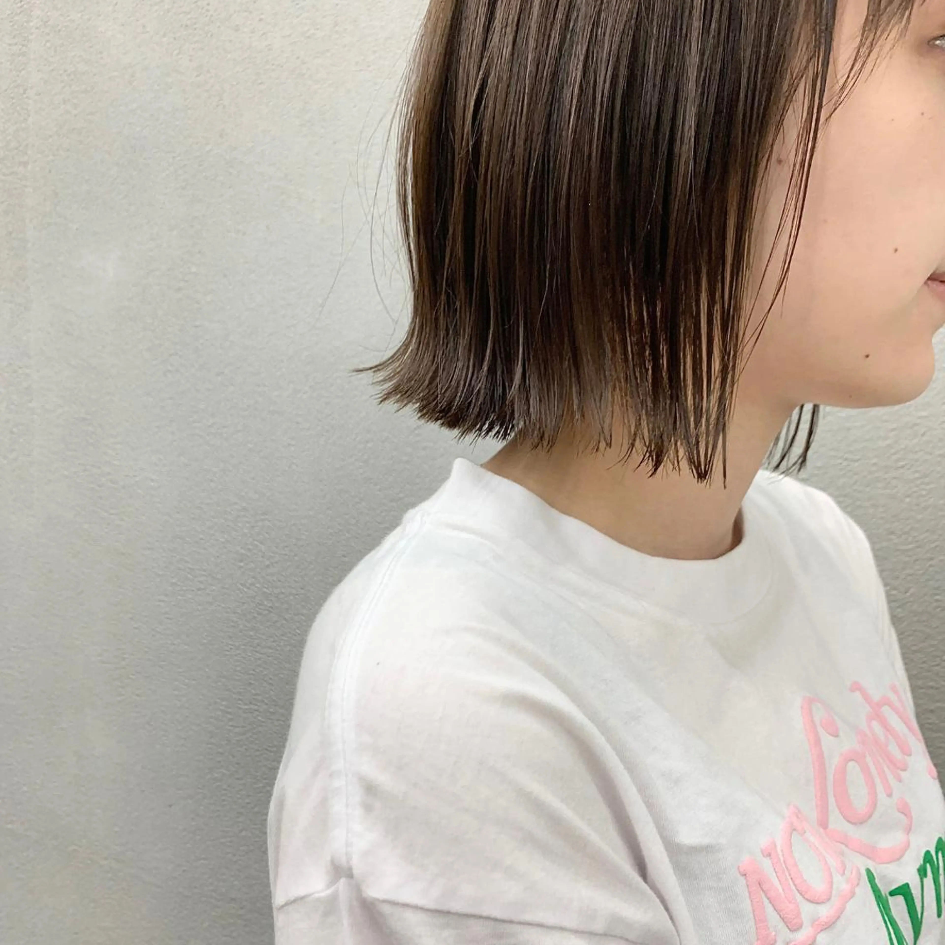 ショート ボブ お顔まわりカット🌱 emo.村松泉綺のヘアスタイル