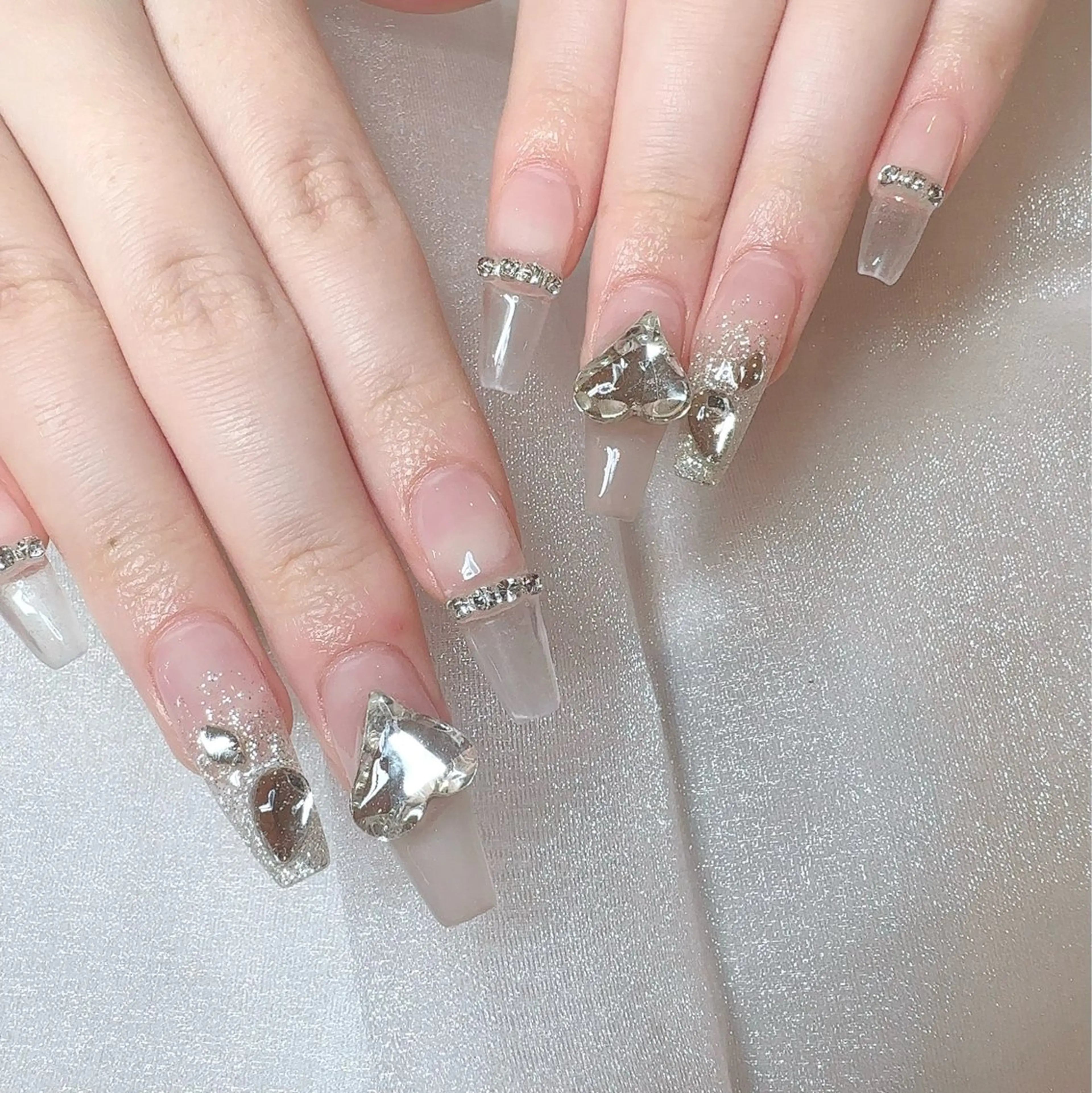 ネイル ハート ハンドネイル LOVE NAIL 店長　MIKAのネイルデザイン