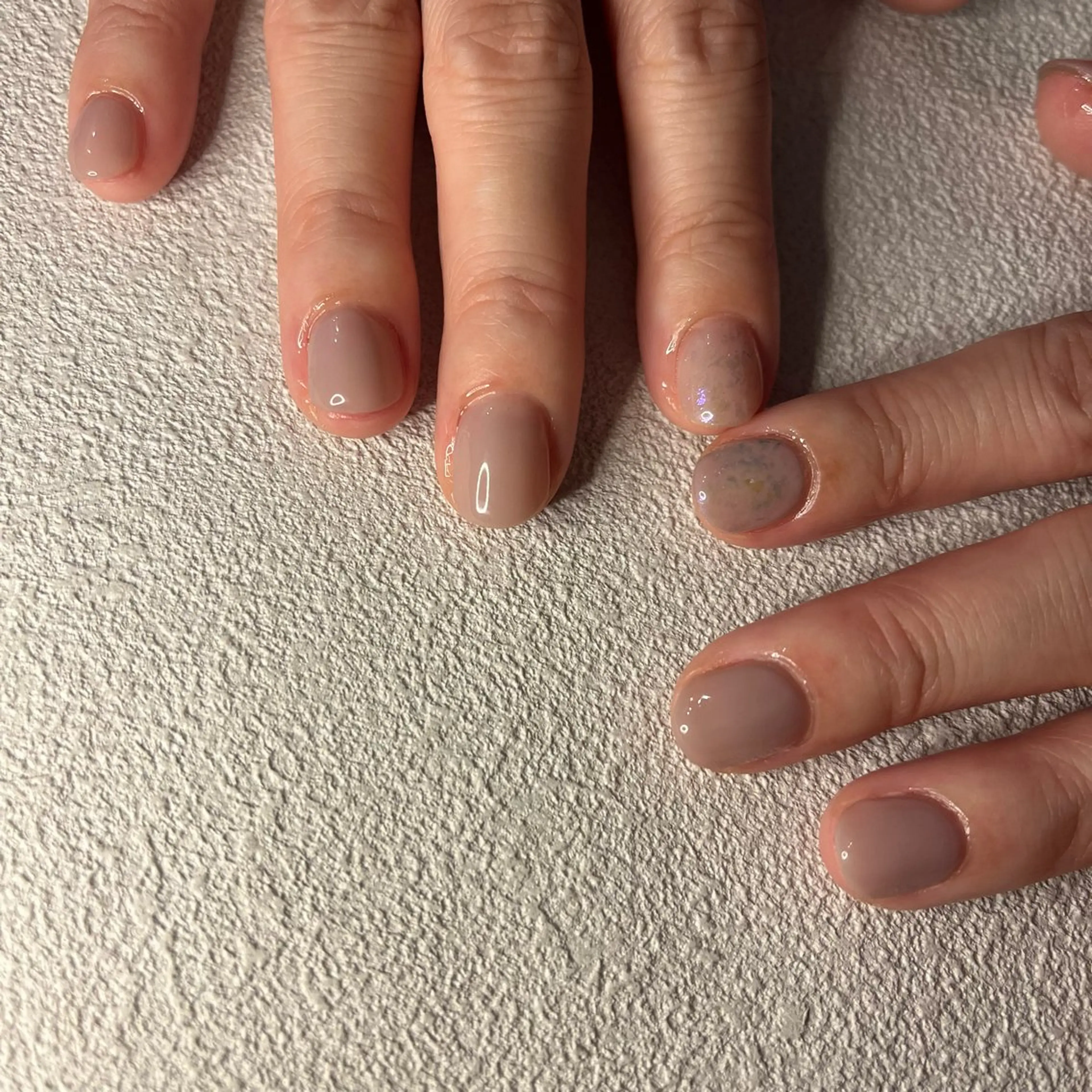 ネイル ジェルネイル ワンカラーネイル パラジェル ハンドネイル nail slow.のネイルデザイン