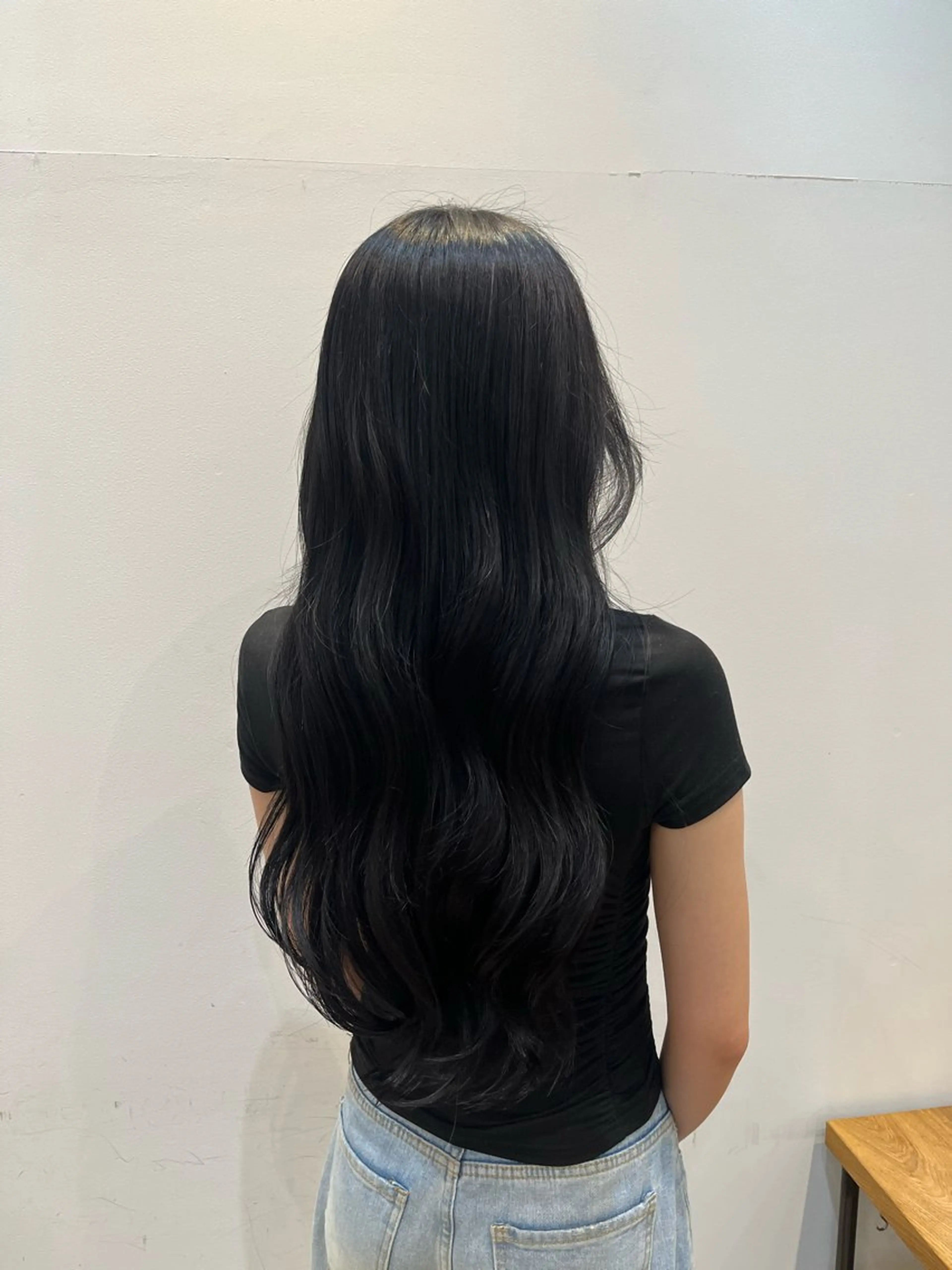 カラー 相田 佳乃のヘアスタイル