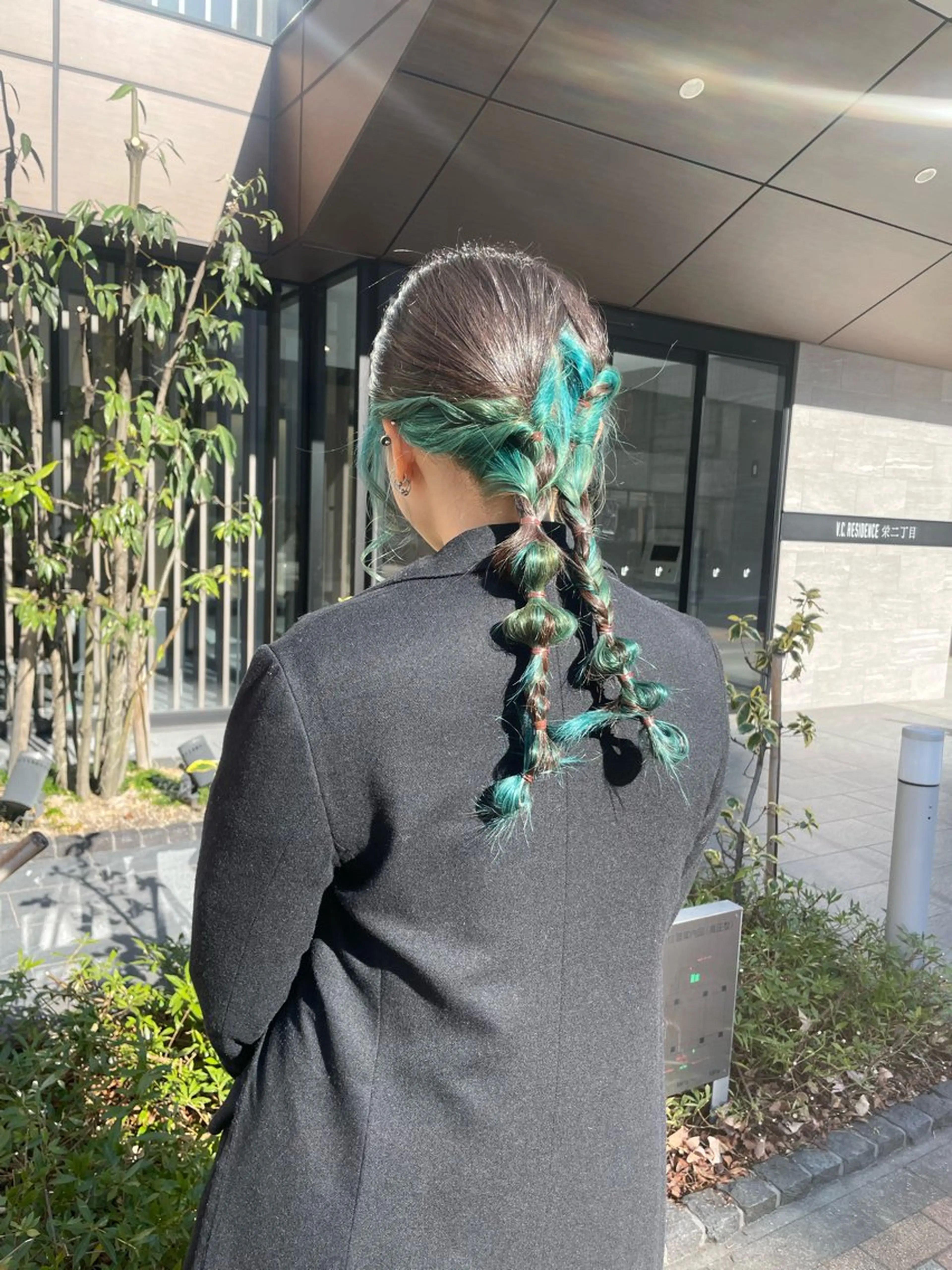 カラー ヘアアレンジ ブリーチ ブルーカラー インナーカラー A/LEE所属・久保田 千尋のヘアスタイル