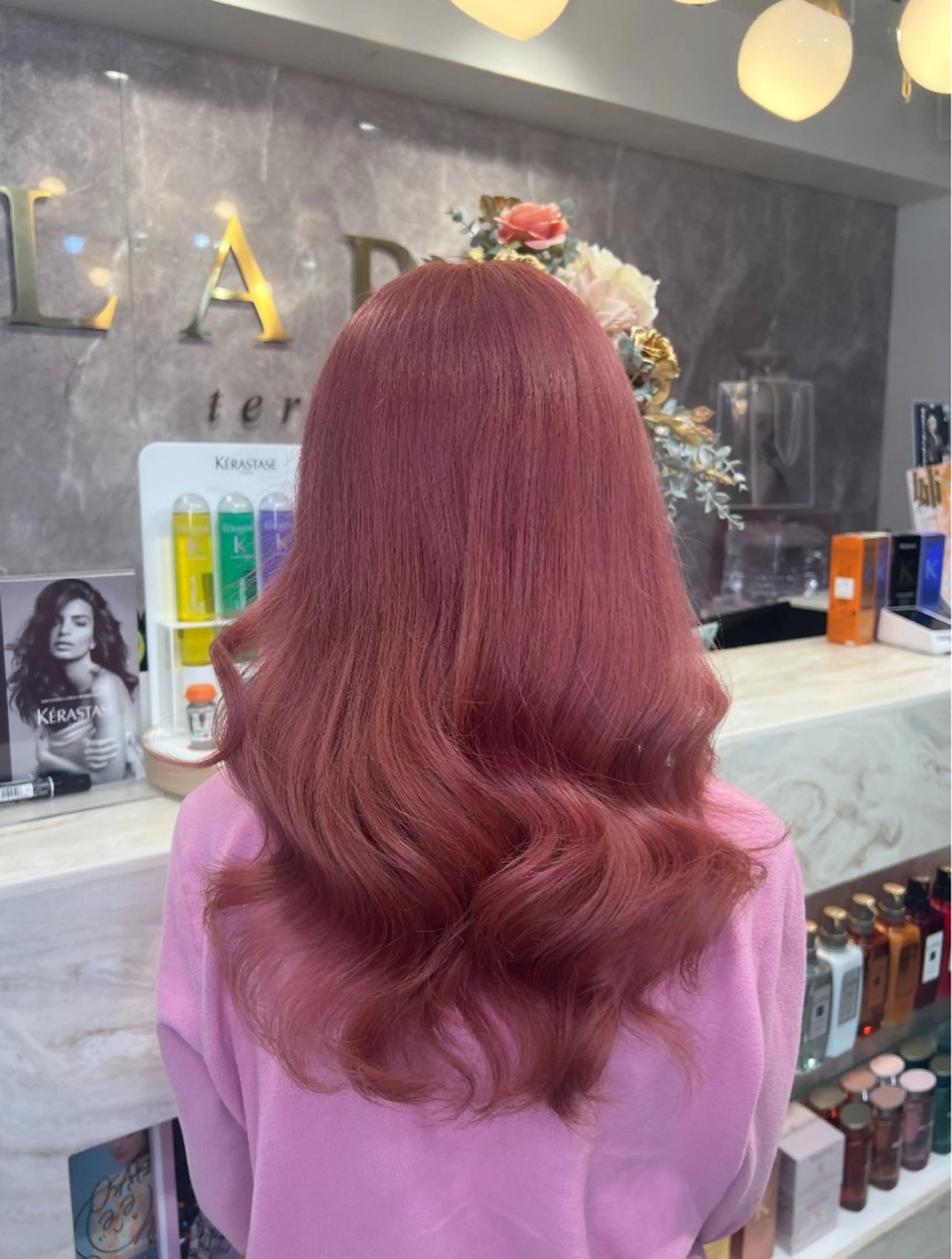 セミロング カラー シールエクステ ベージュカラー ブリーチ ケアブリーチ 透明感カラー ヘアカラー トリートメント ハイトーン/髪質改善 🦋KASUGA🖤のヘアスタイル