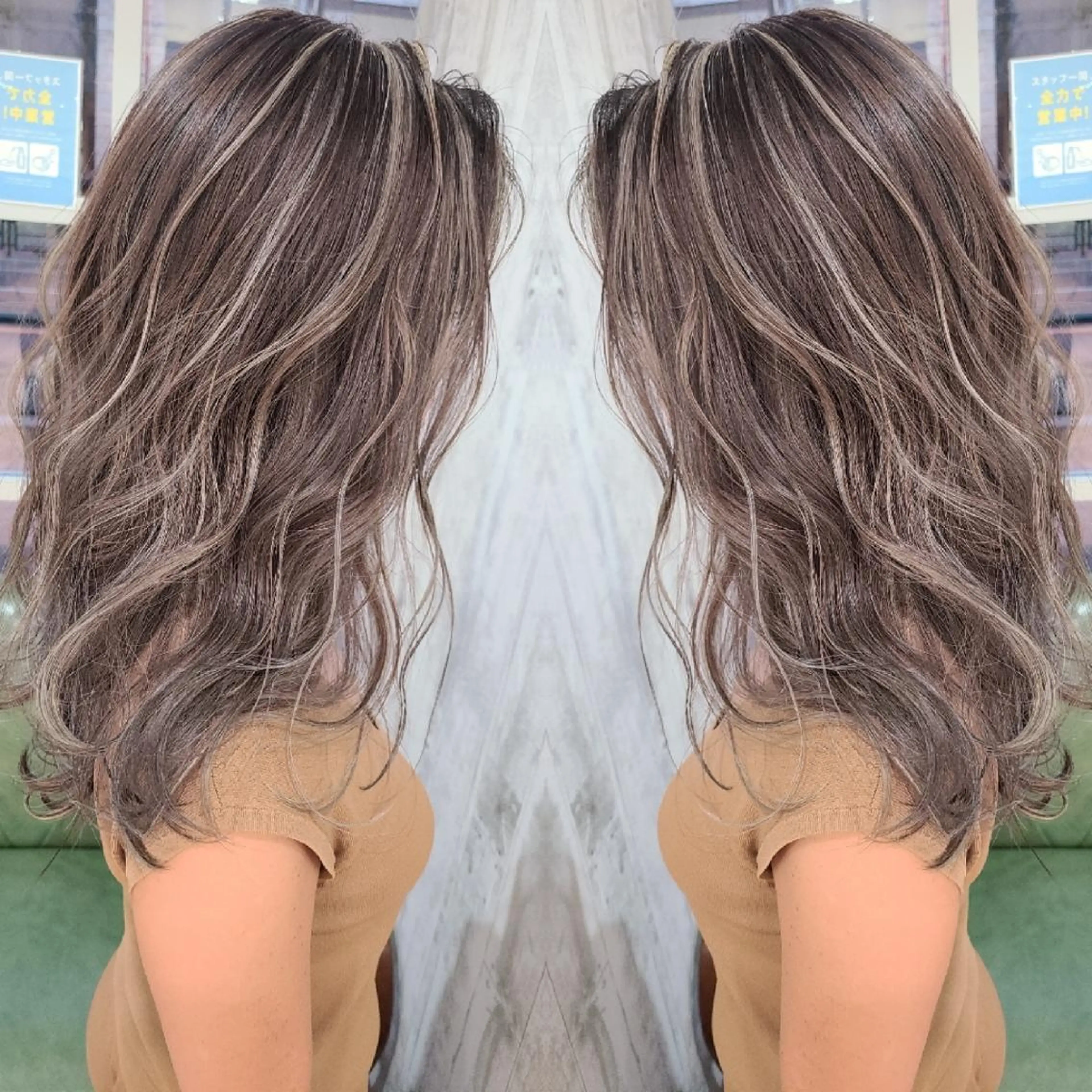 ロング カラー ブリーチ グレージュ ハイライトカラー ハイライト カット ヘアカラー トリートメント cherie所属・バレイヤージュ/ ハイライト特化大内格のヘアスタイル