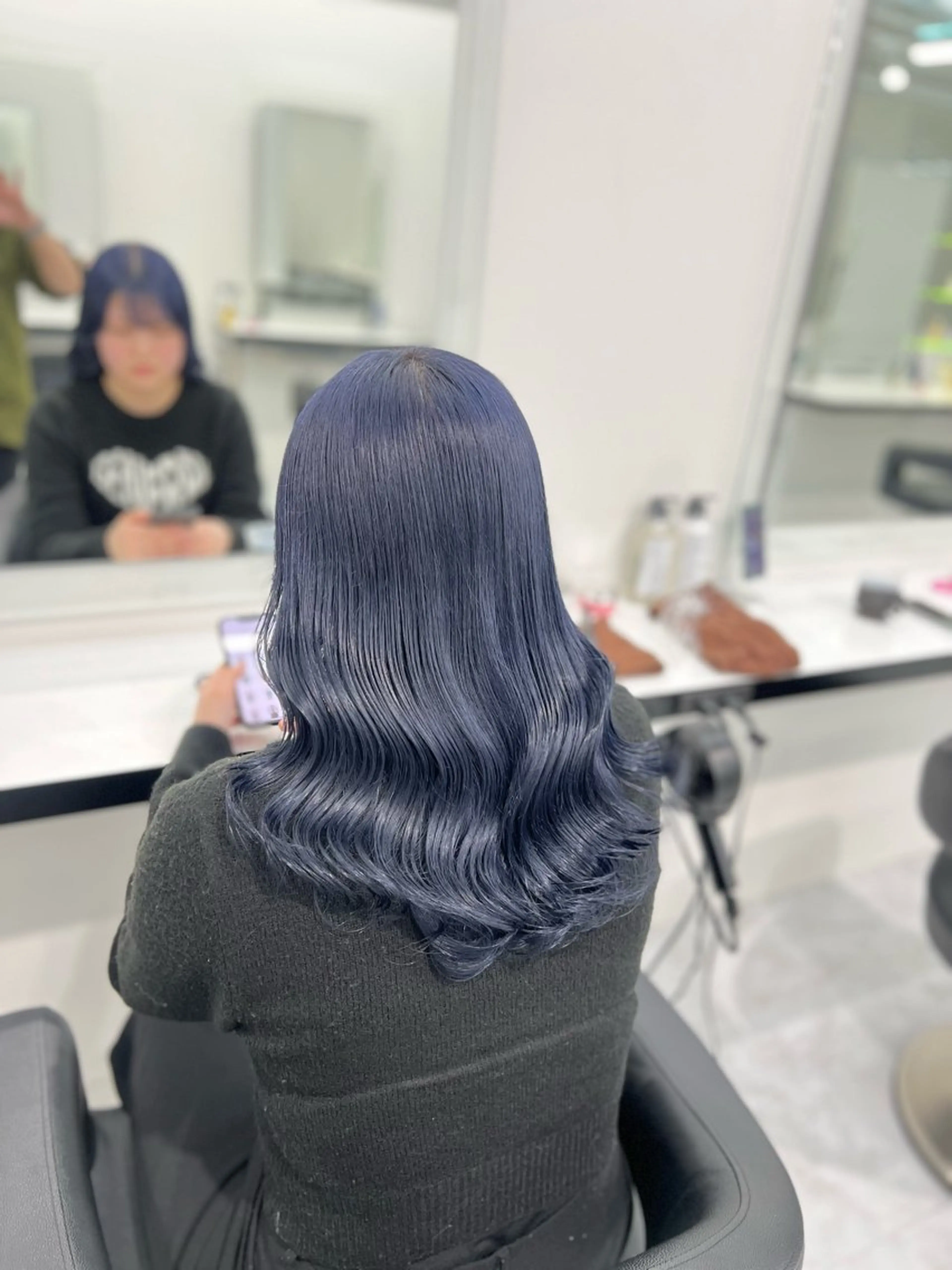 ミディアム カラー ヘアカラー トリートメント ヘッドスパ ヘアセット お客様満足No.1 🌈Neneのヘアスタイル