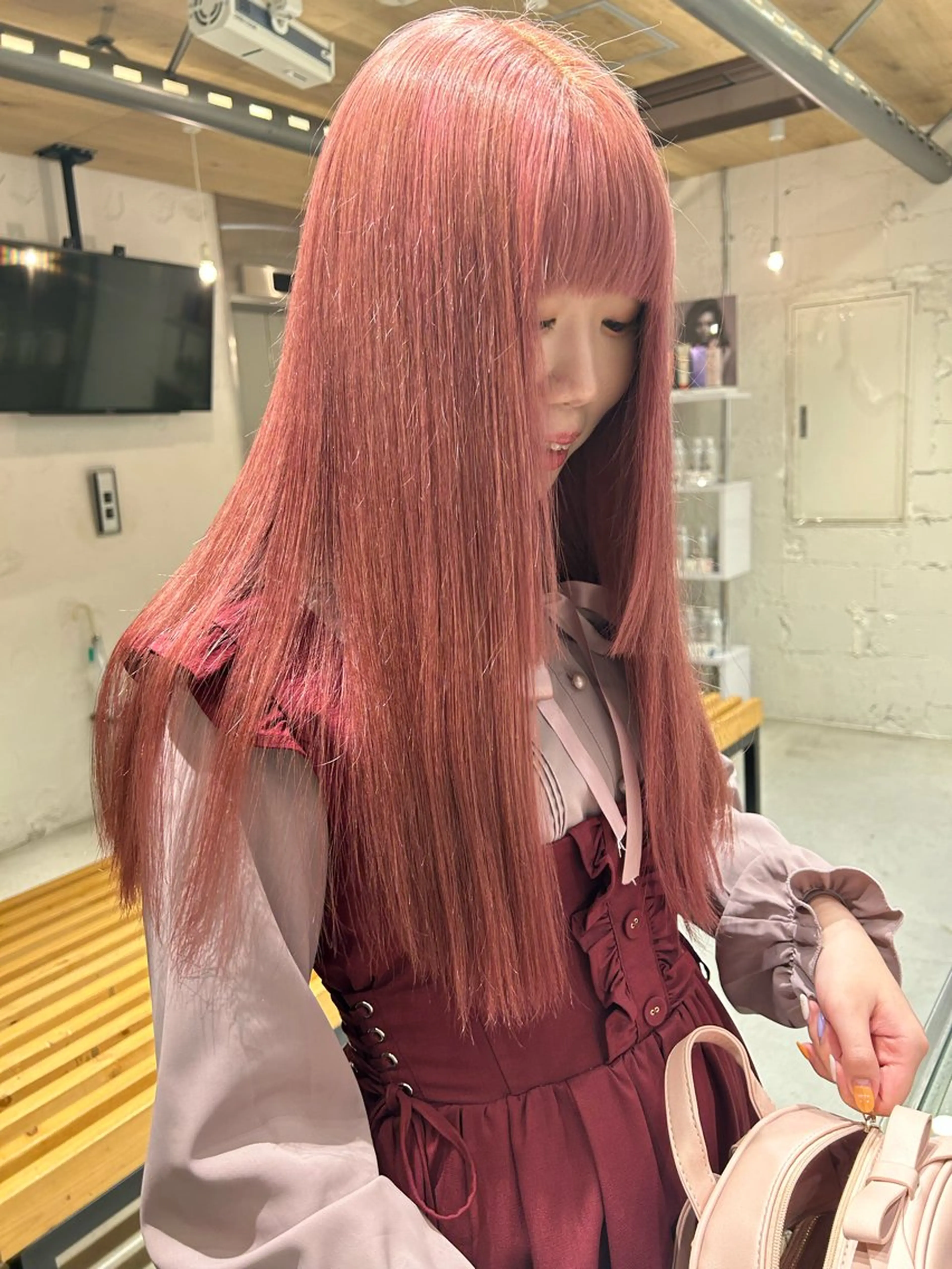 ロング カラー ヘアカラー ✨ブリーチ特化✨ 💚Acchon💚のヘアスタイル