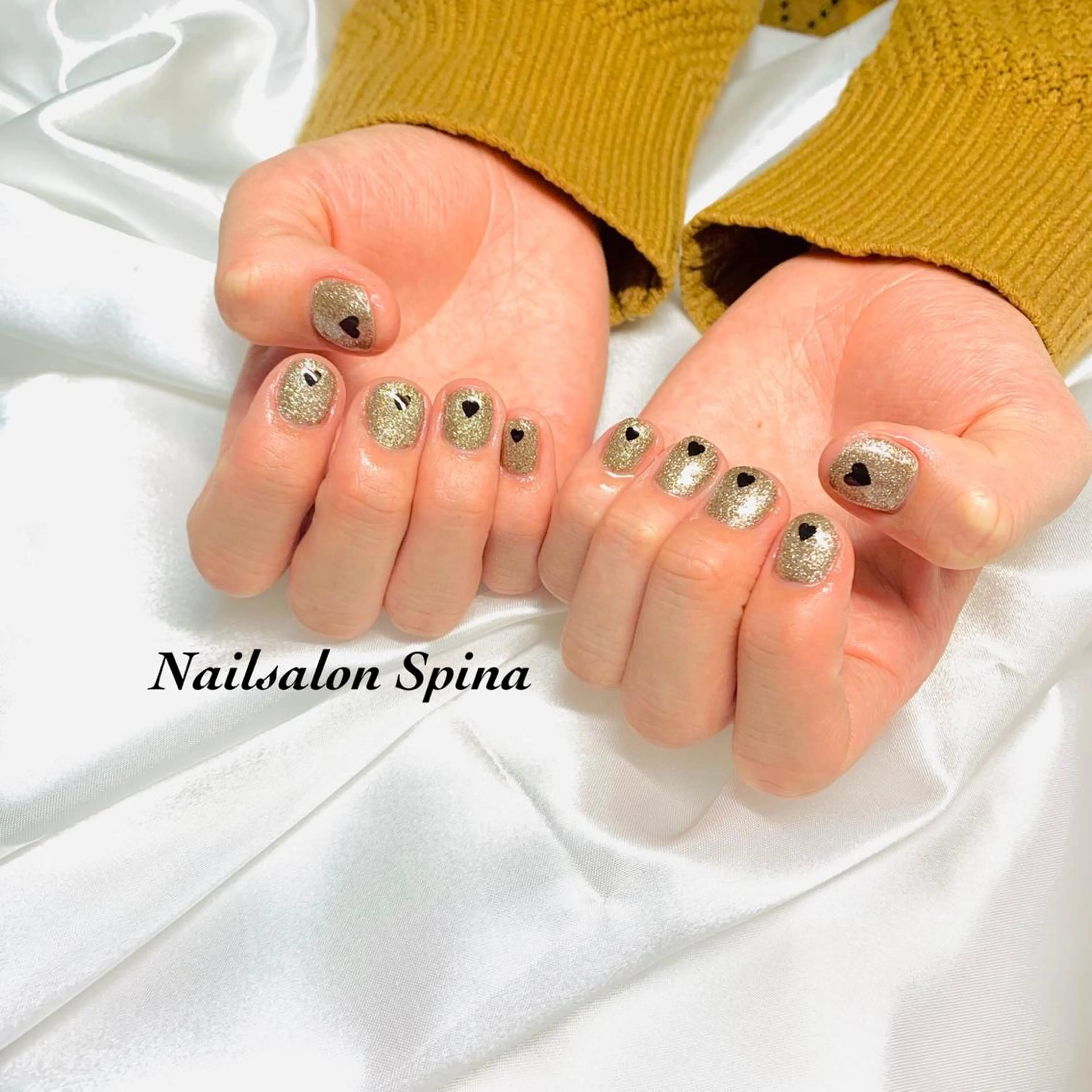 ネイル アートネイル ジェルネイル ハート キラキラネイル ワンカラーネイル Nailsalon Spina 琴美のネイルデザイン