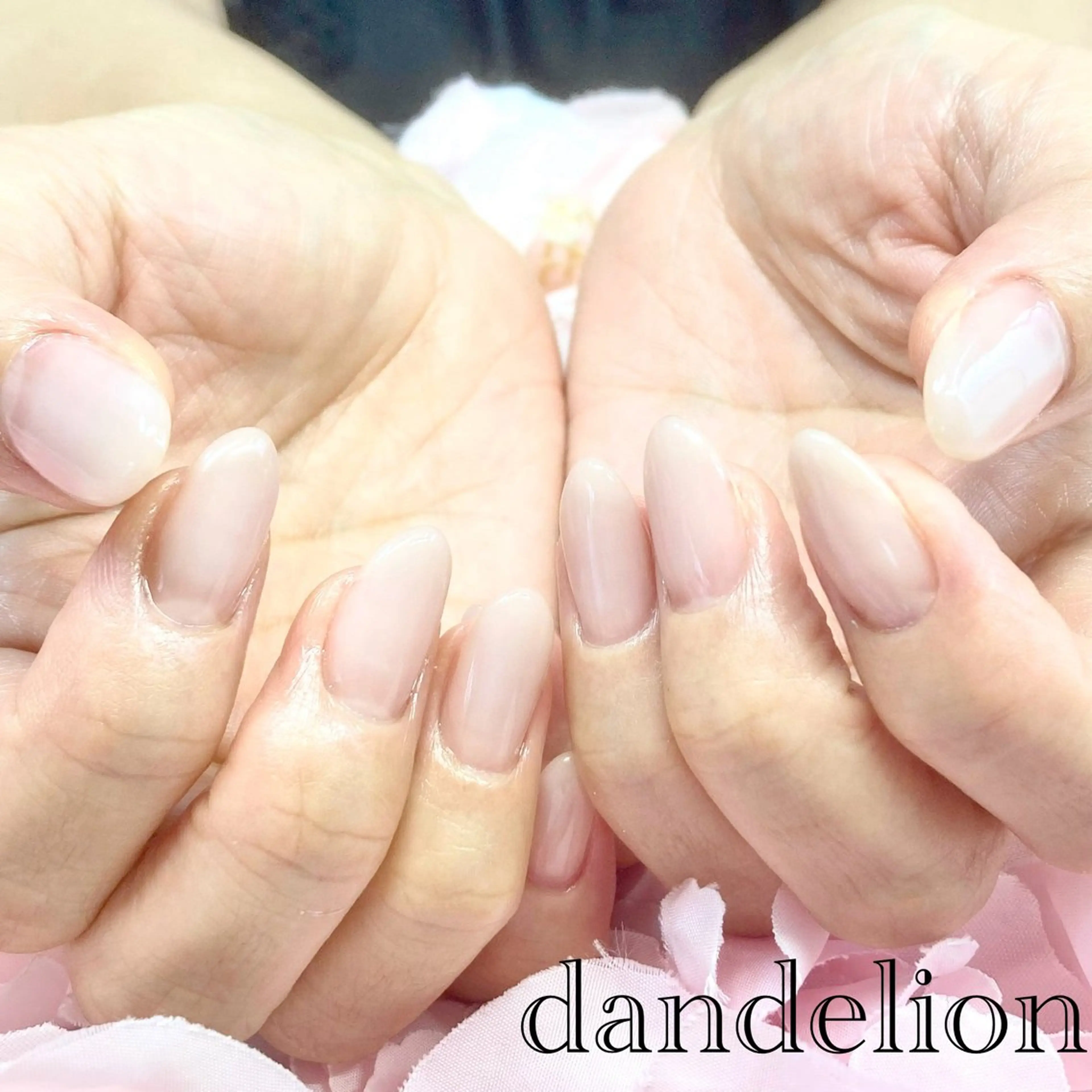 ネイル ハンドネイル ハンドケア dandelion ダンデライオンのネイルデザイン