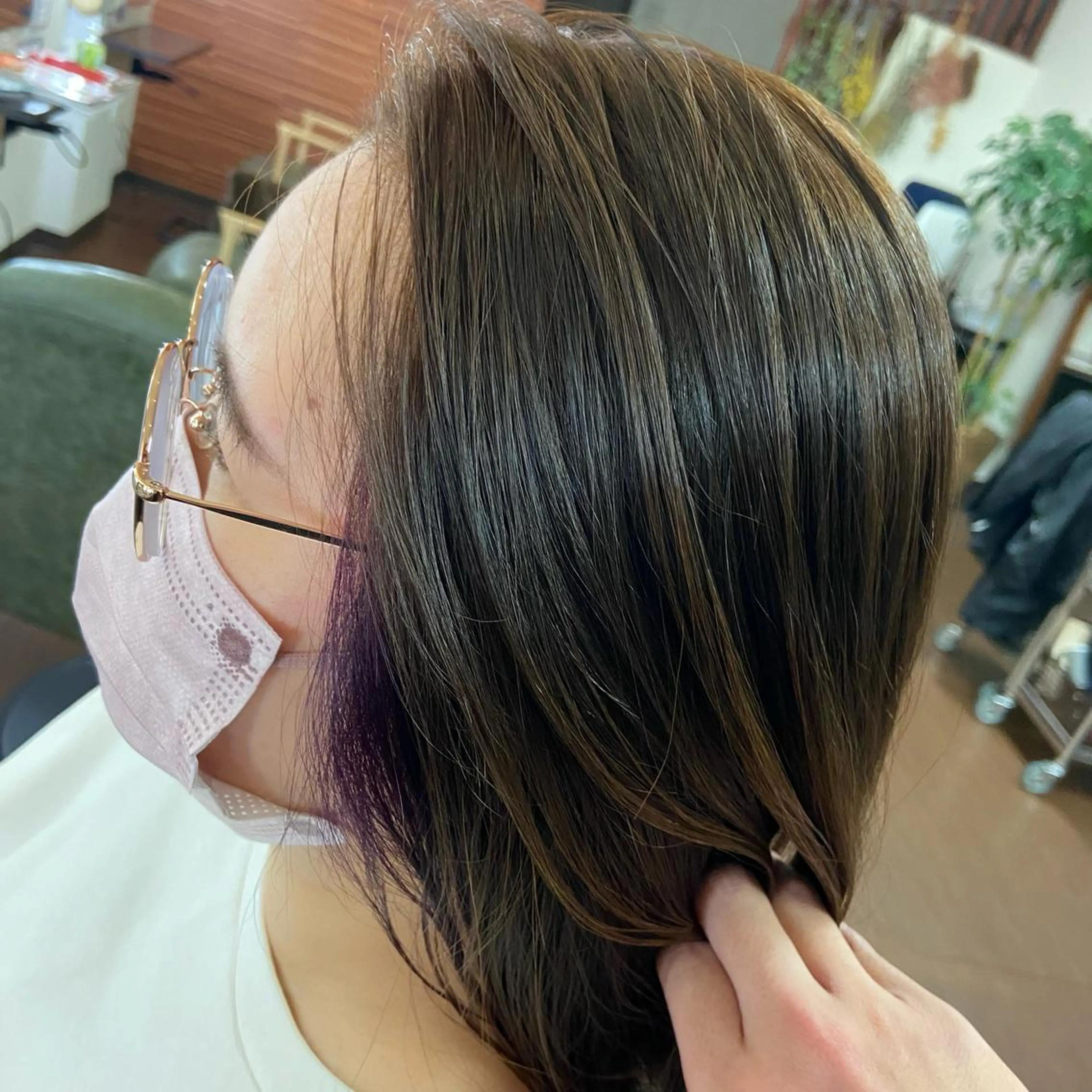 セミロング カラー パープルカラー バイオレットカラー カット ヘアカラー Glanzhair 🫧‪菊池柊真🫧のヘアスタイル