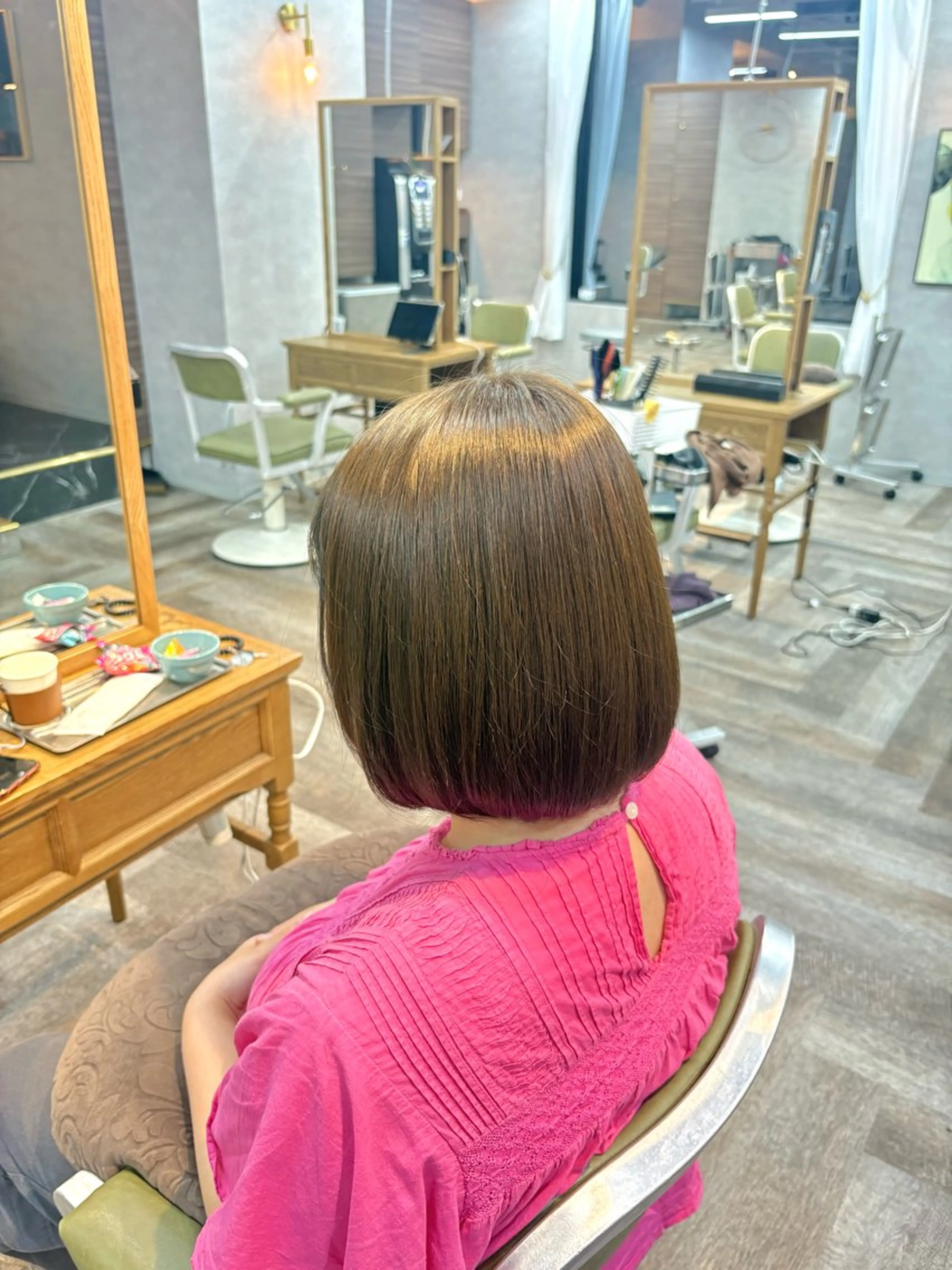 ミディアム なつみ 🖤🥂のヘアスタイル
