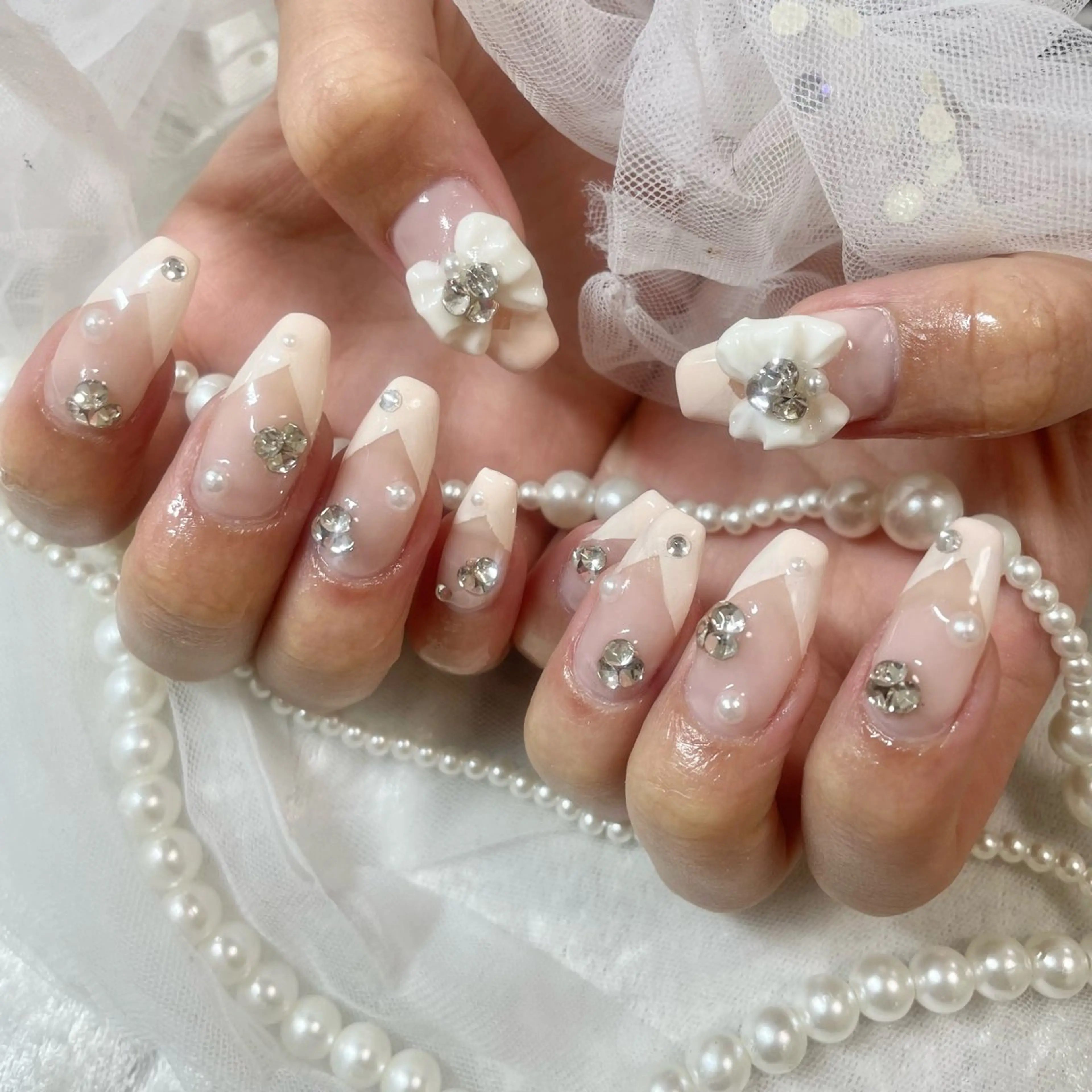 ネイル フレンチネイル キラキラネイル ワンホンネイル ハンドネイル 🎀AYAKO 🎀中韓ネイルのネイルデザイン