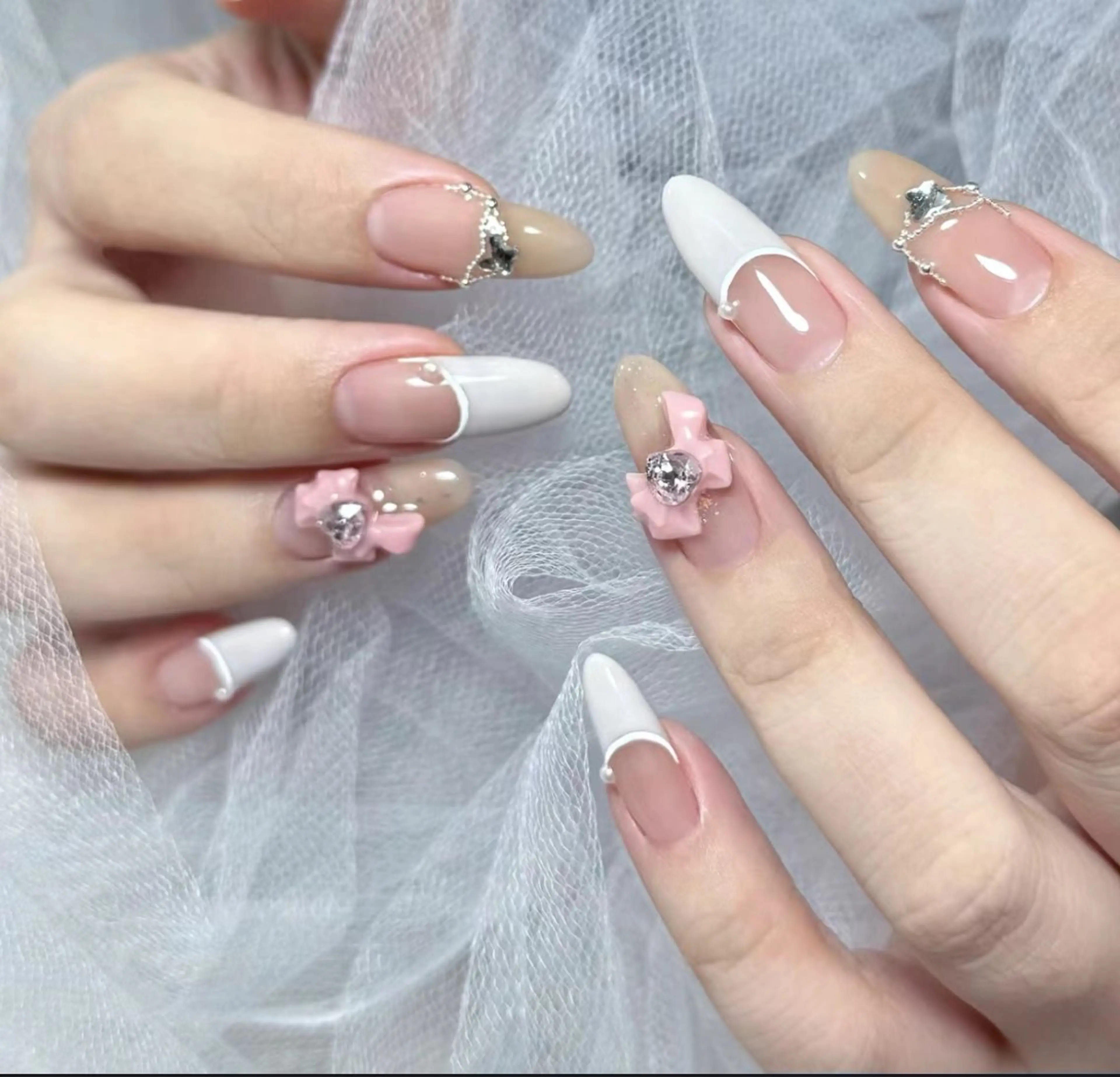 ネイル ハンドネイル 🍑 momo_nailのネイルデザイン