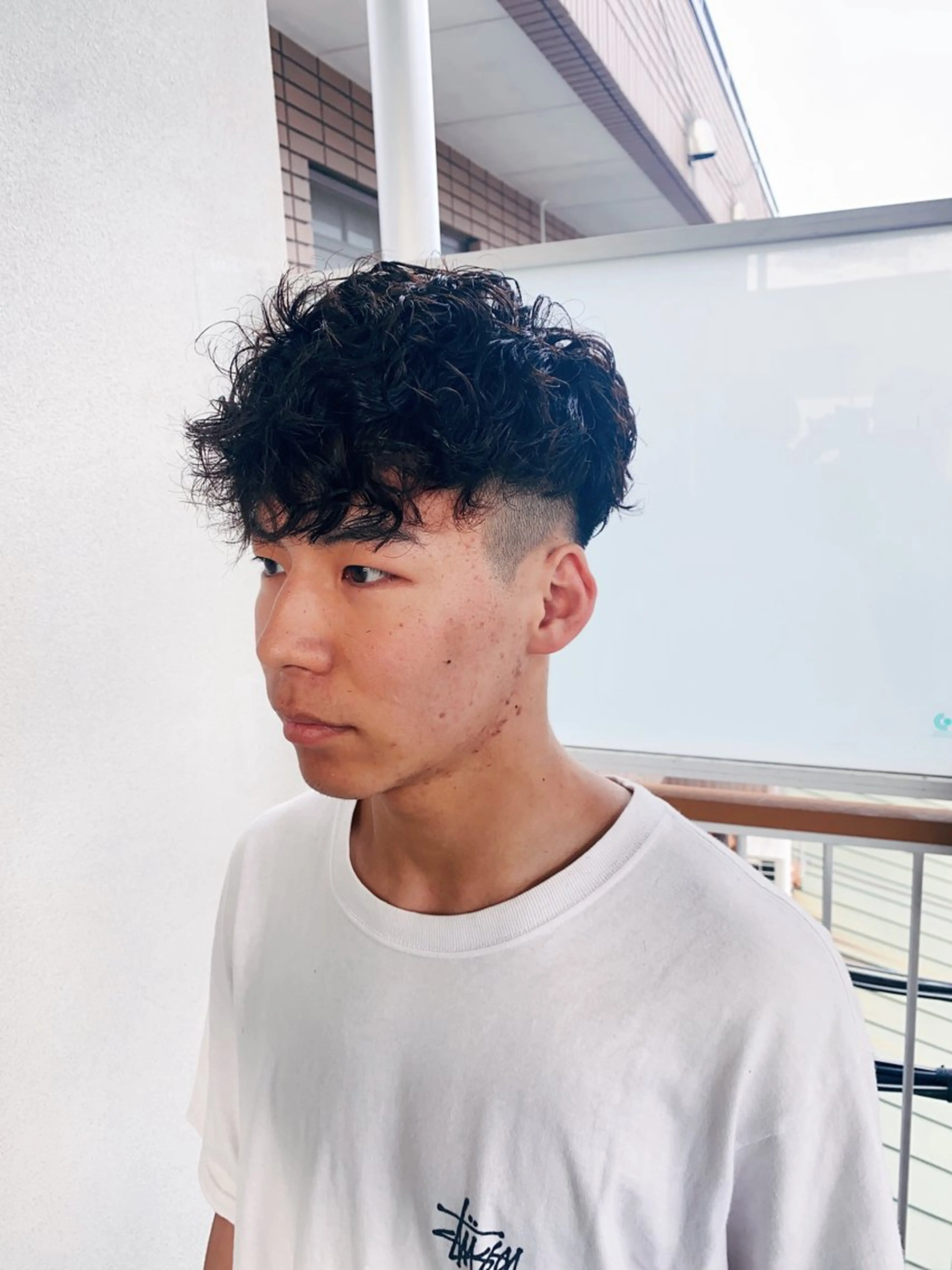 ショート パーマ メンズ メンズパーマ スペインカール カット ヘアカラー パーマ トリートメント ヘッドスパ ヘアセット メンズカット メンズパーマヤマザキのヘアスタイル