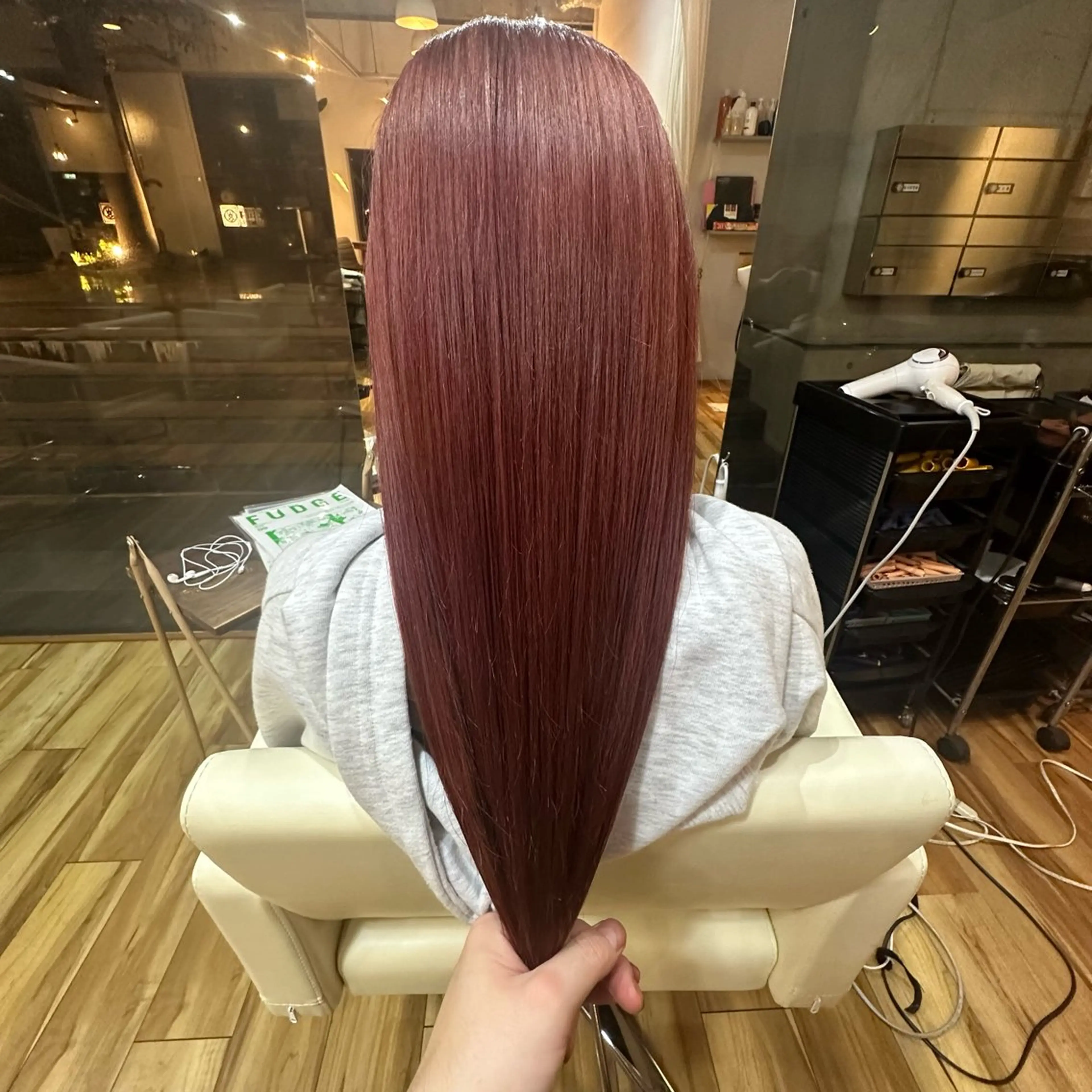カラー ブリーチ ピンクカラー ヘアカラー 大原 正寛のヘアスタイル