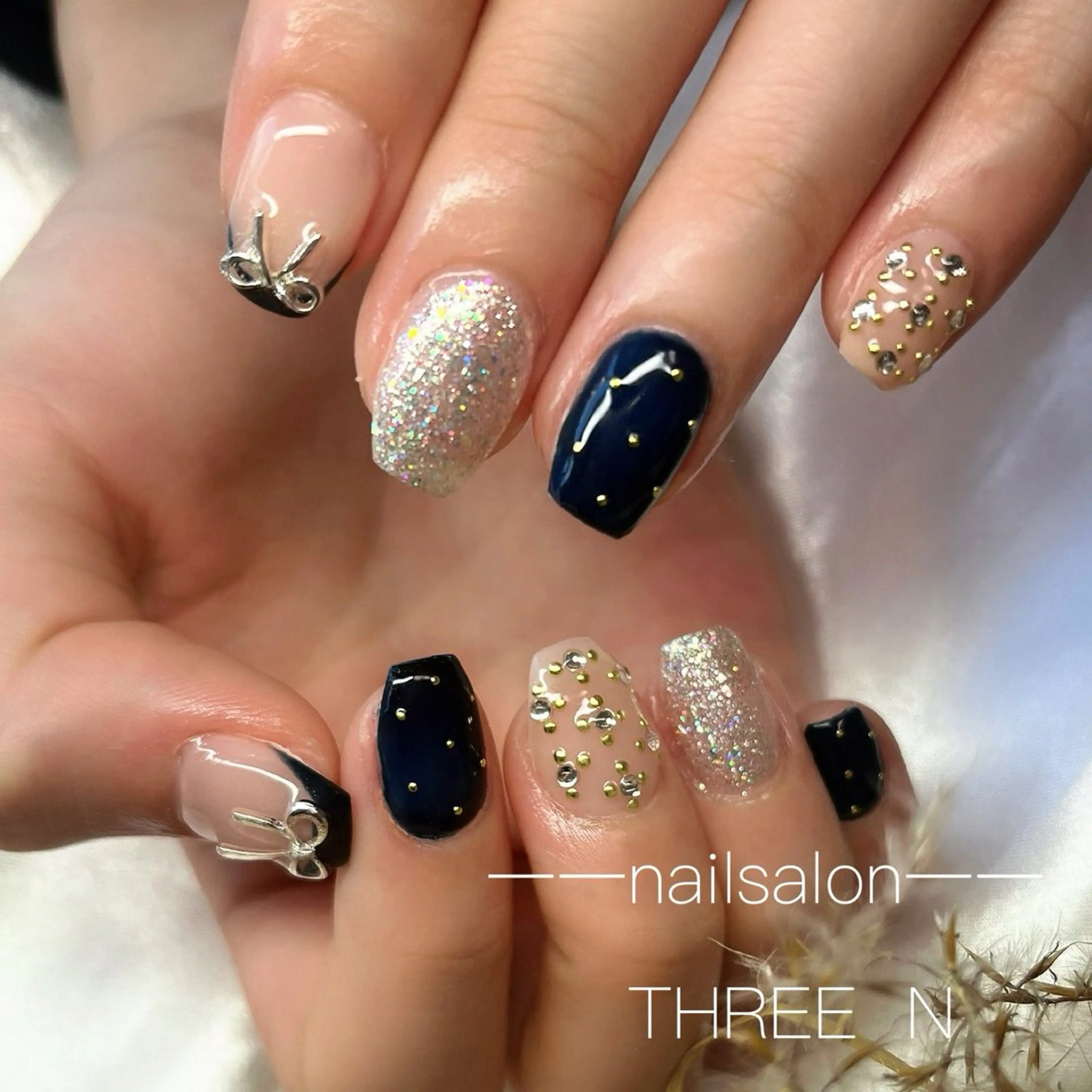 ネイル ハンドネイル Nail Salon THREE  Nのネイルデザイン