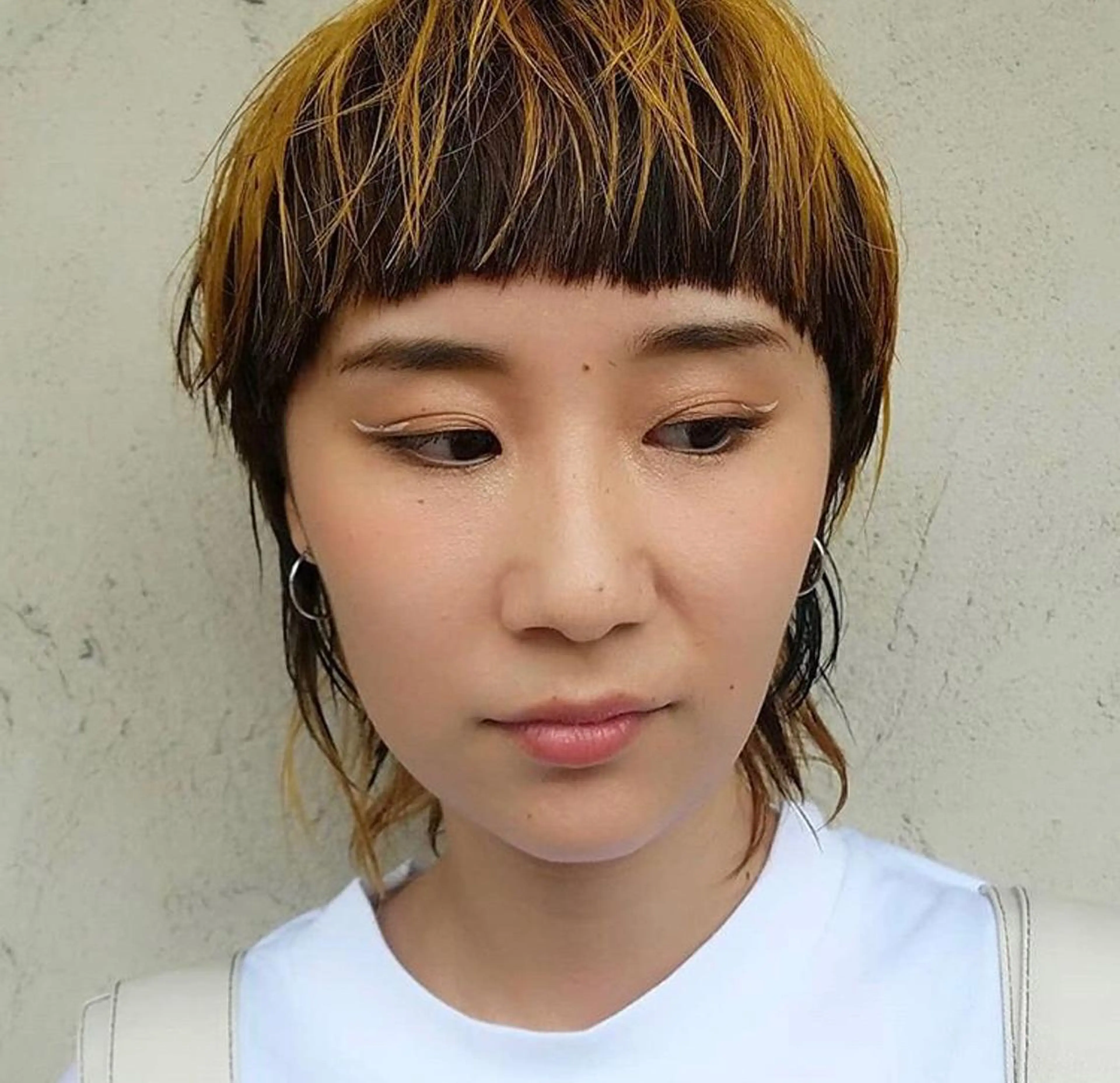 ショート カラー パーマ ヘアアレンジ BELLA阿部野 TOMOMIのヘアスタイル