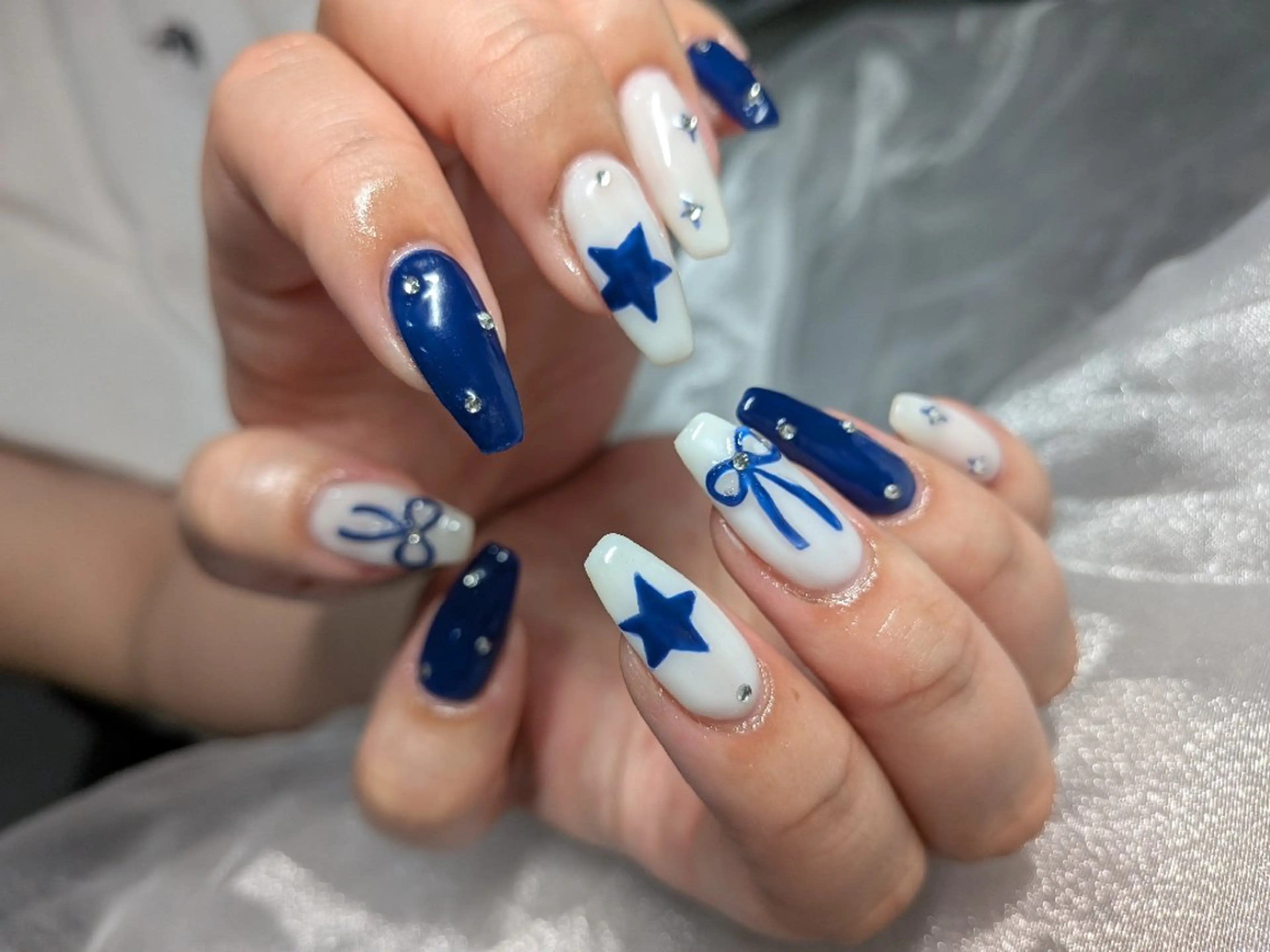 ロング ハンドネイル salon  Liange所属・Liange YUのネイルデザイン