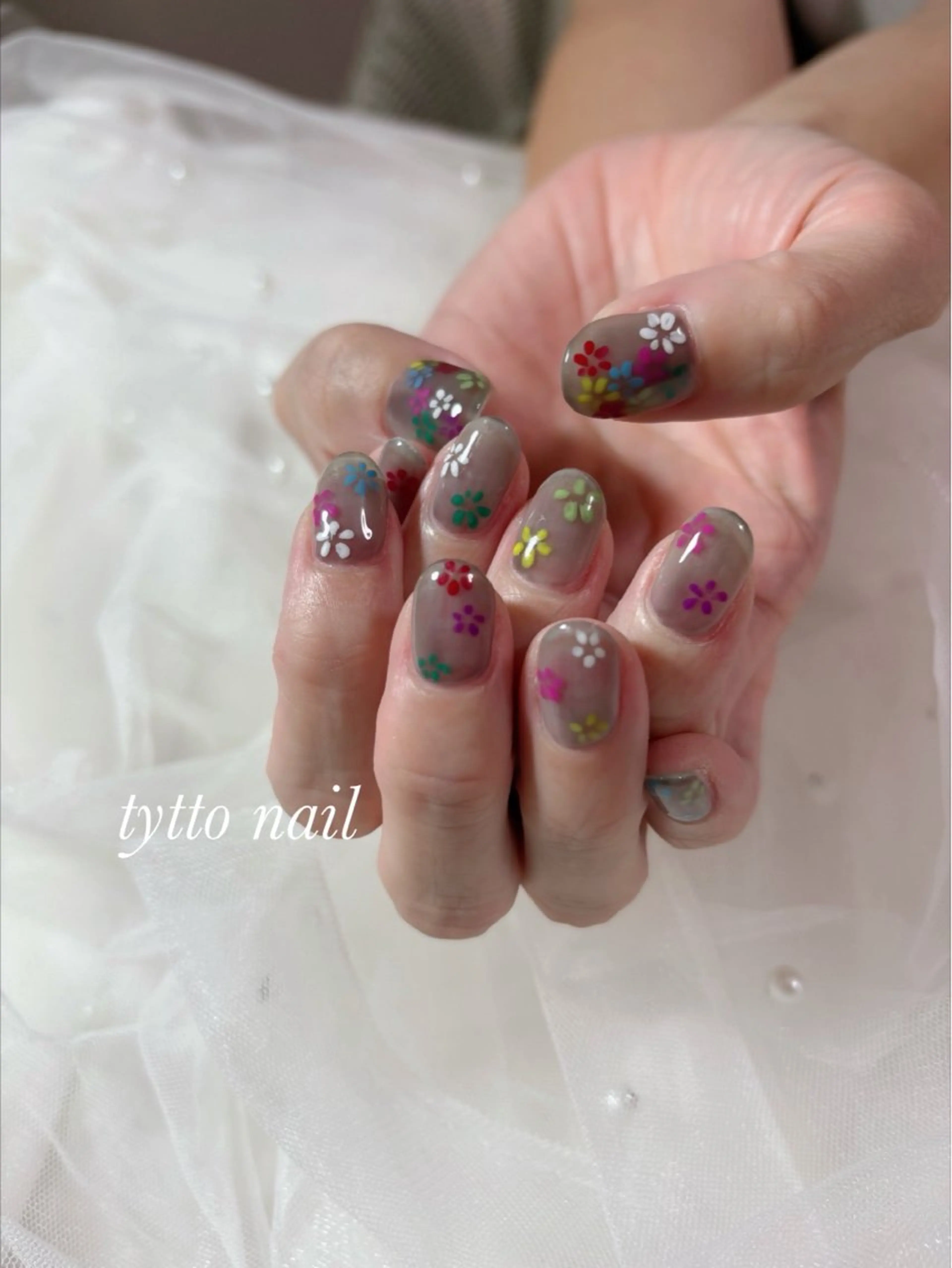 ネイル フラワーネイル ガーリー 韓国ネイル シンプルネイル ハンドネイル tytto nail ❤︎‪‪eri‪‪のネイルデザイン