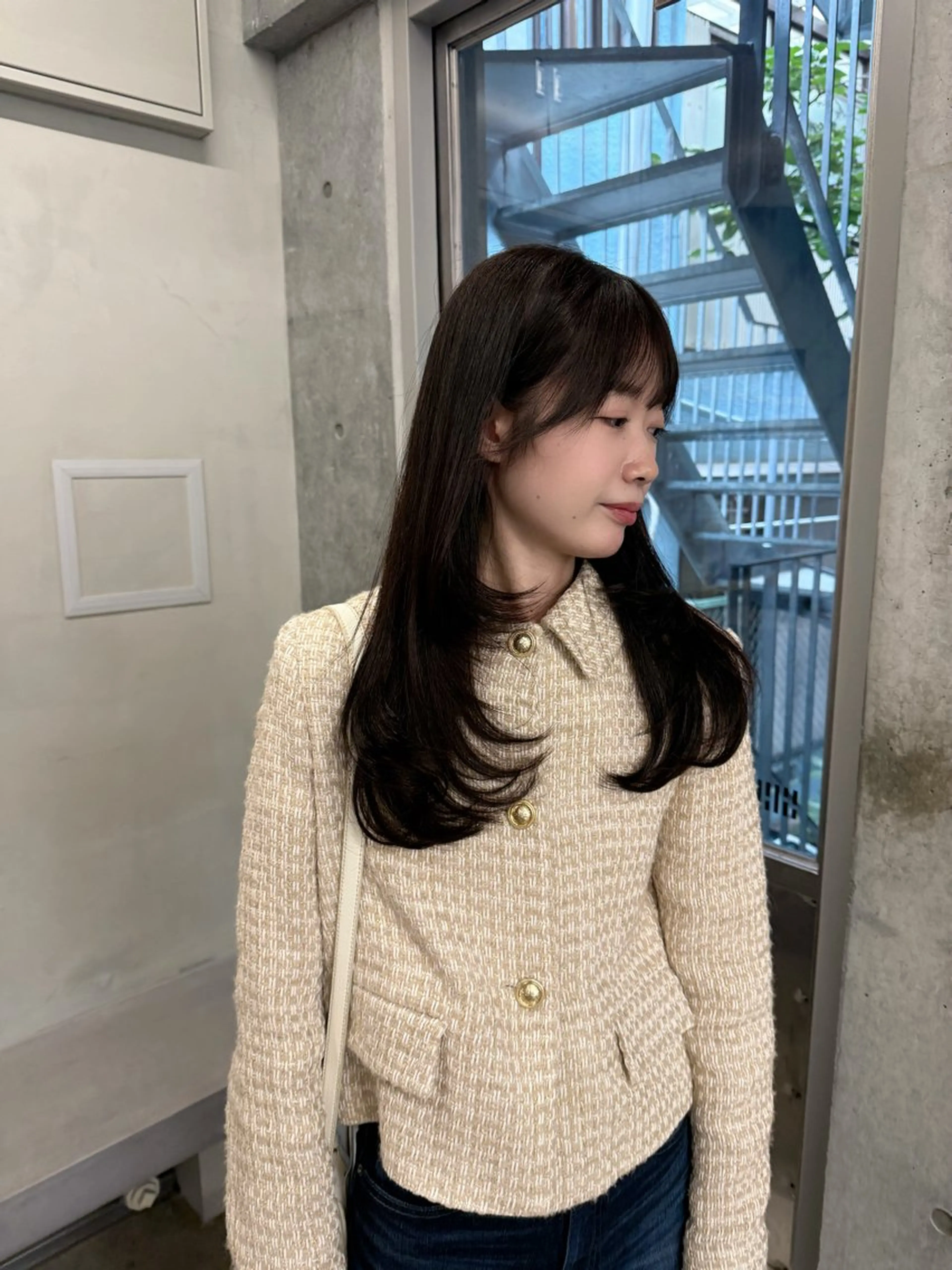 ロング カラー ロングレイヤー アッシュ ベージュカラー ケアカラー 透明感カラー カット ヘアカラー トリートメント 原宿と2拠点美容師/ HIKARU🍀のヘアスタイル