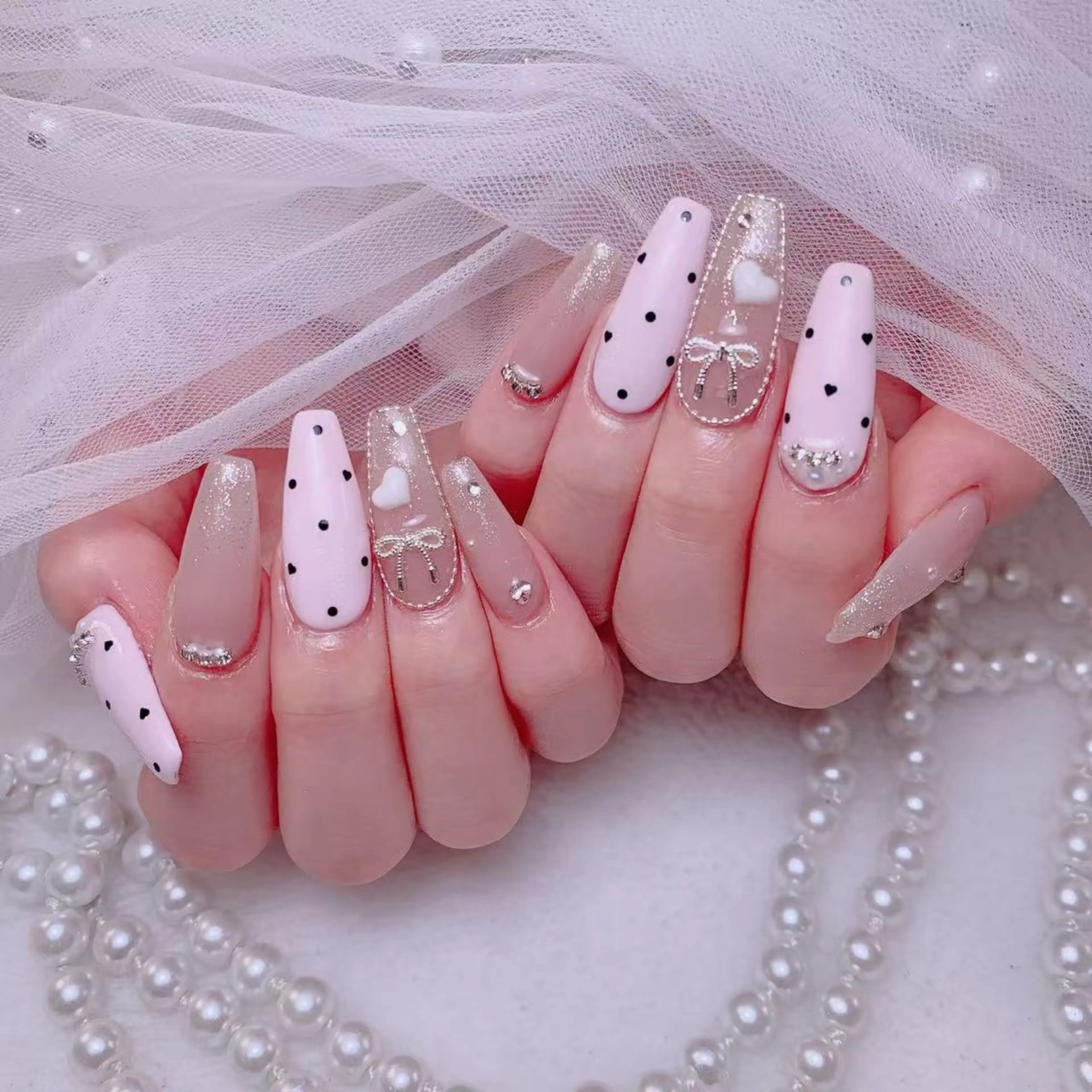 ネイル ワンホンネイル Amina nail salonのネイルデザイン