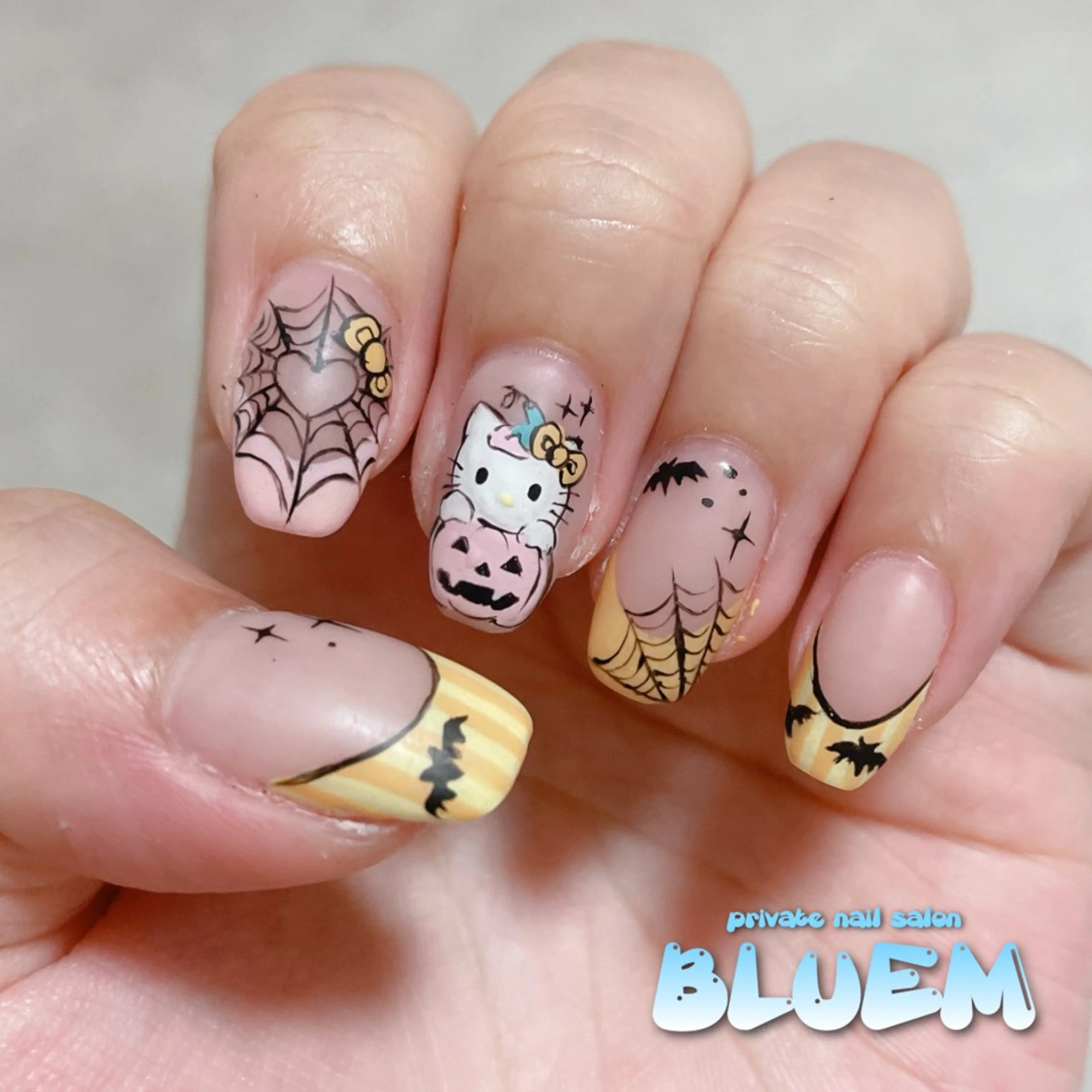 ネイル ハンドネイル BLUEM所属・BLUEM さやかのネイルデザイン