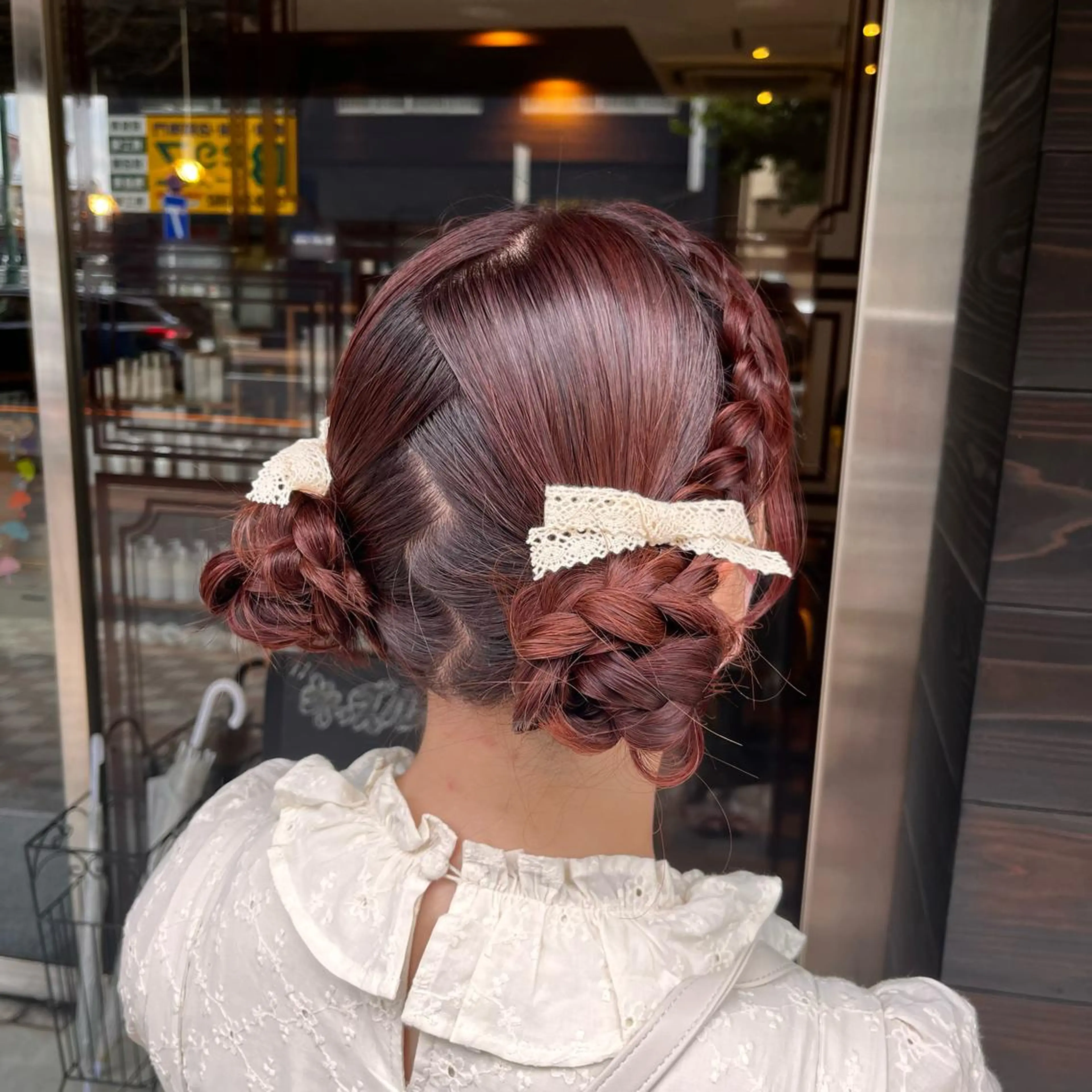 ロング ヘアセット おくだ　りお /ハイトーンカラーのヘアスタイル