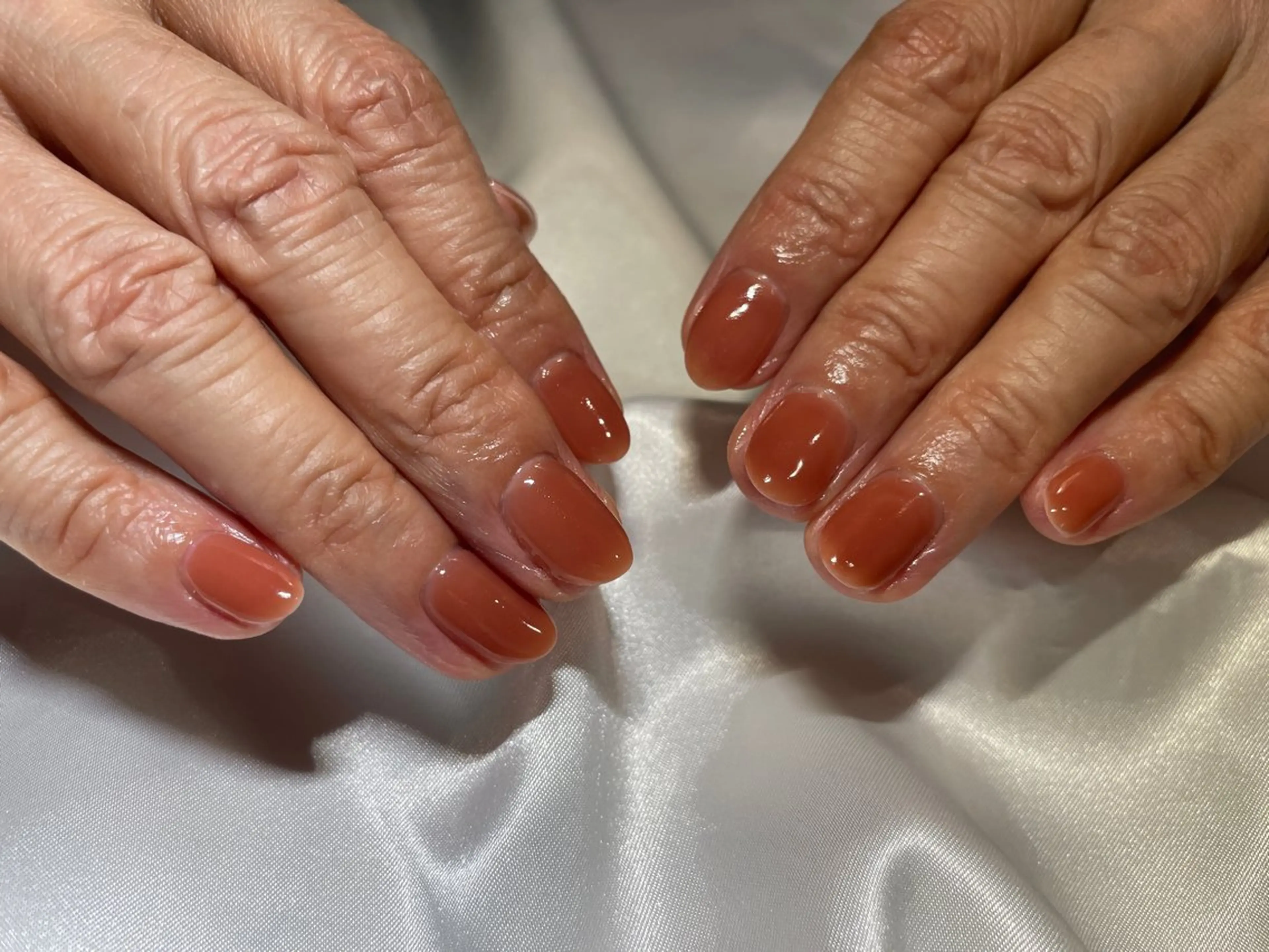 ネイル ワンカラーネイル オレンジ ハンドネイル ROPE nail ロペネイルのネイルデザイン