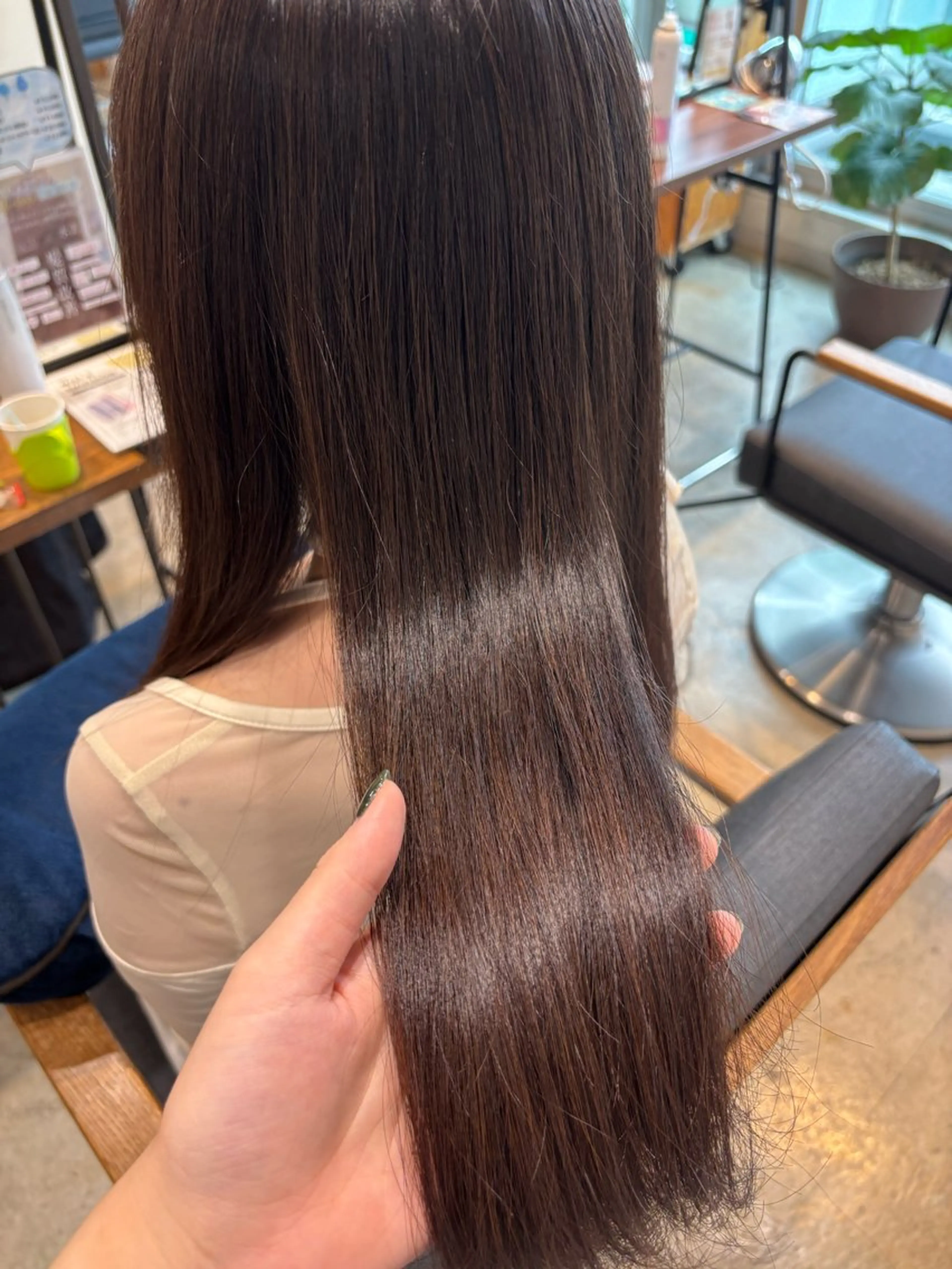 ロング 髪質改善 縮毛矯正 艶カラー🧊ショート /ボブ/小由葵のヘアスタイル