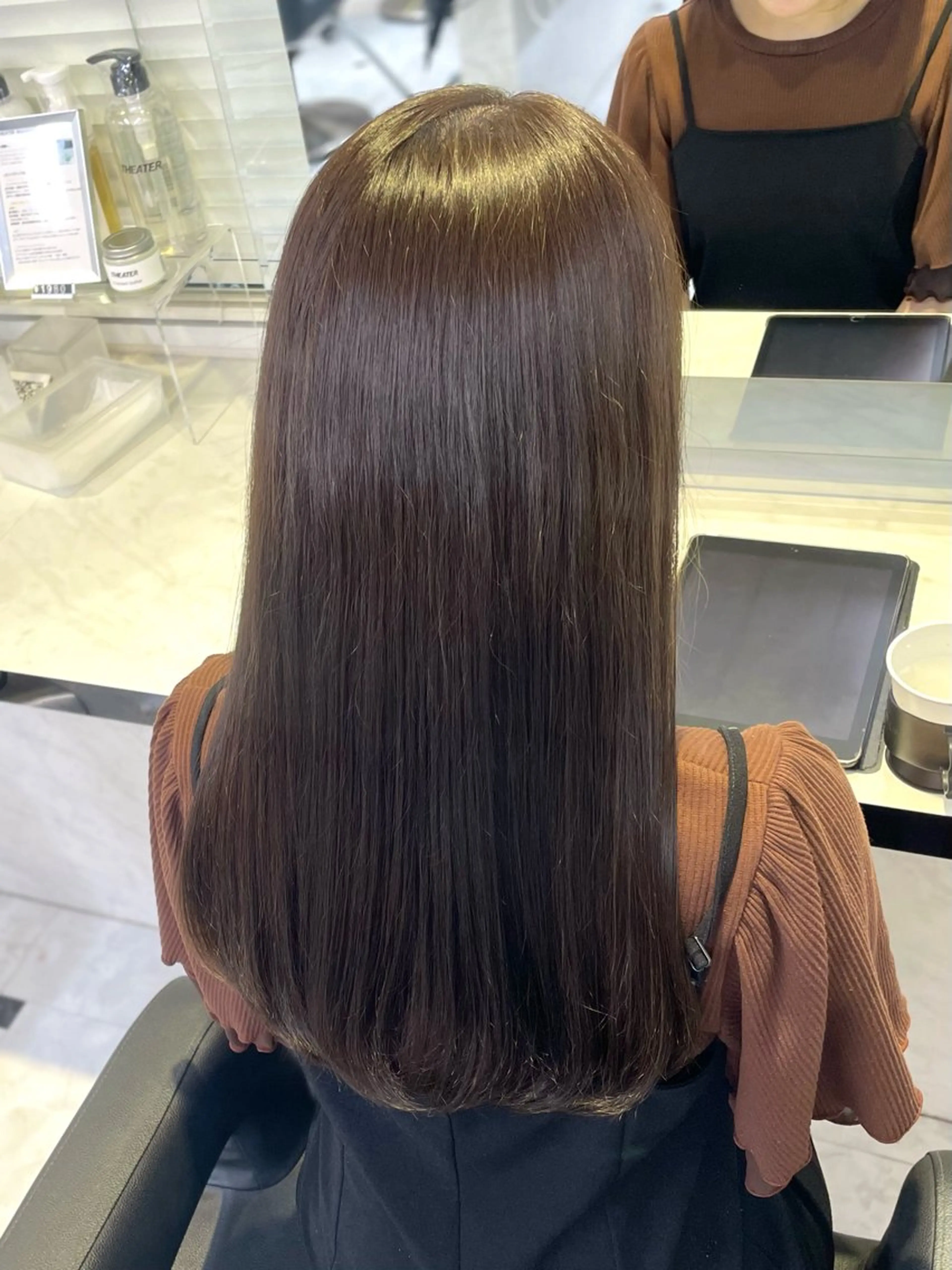 セミロング カット ヘアカラー うる艶トレンドヘア 🕊️上野BABYのヘアスタイル