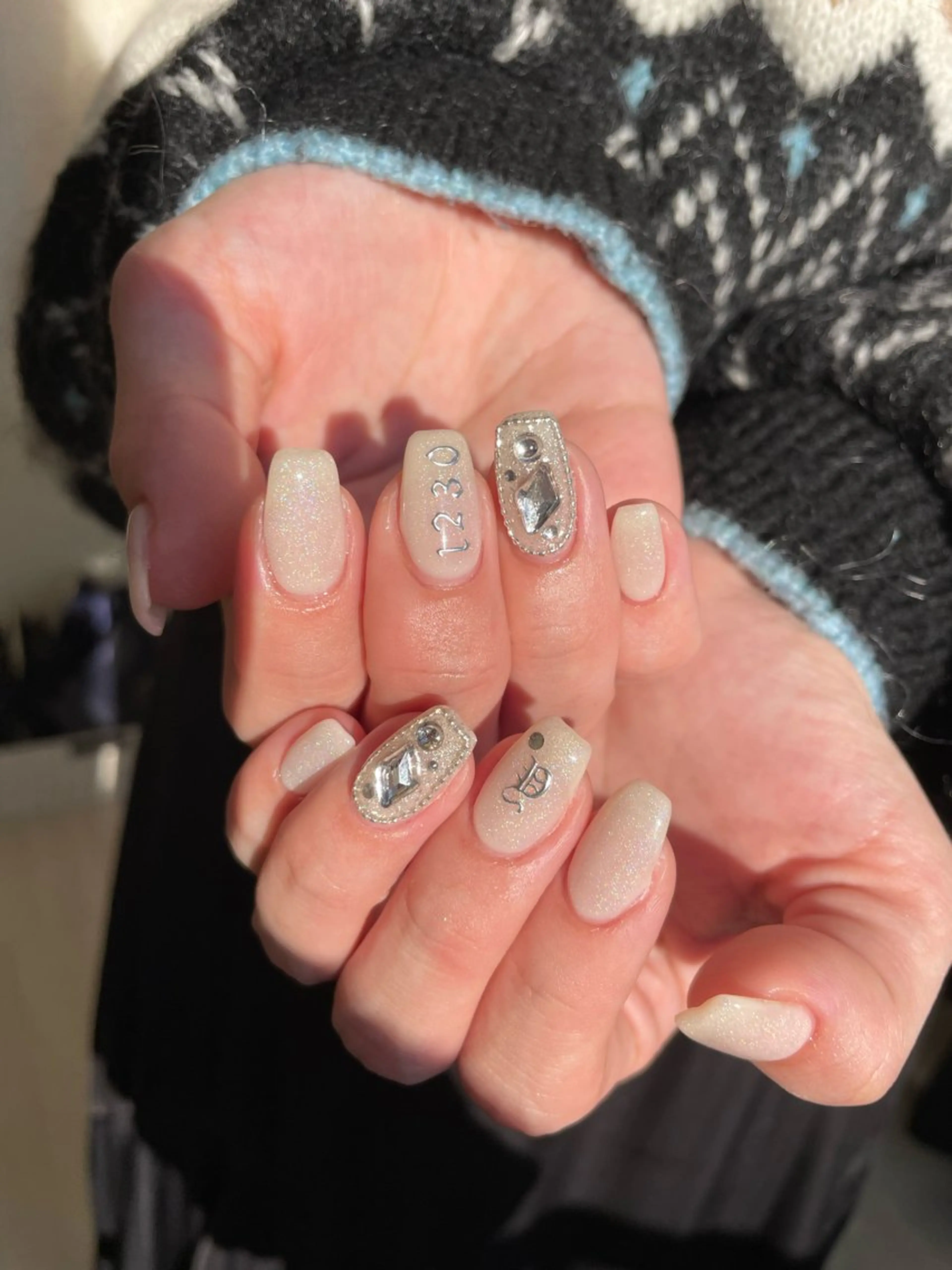 ネイル ハンドネイル MiMi NAIL TOKYO所属・Hisaka Mikiのネイルデザイン