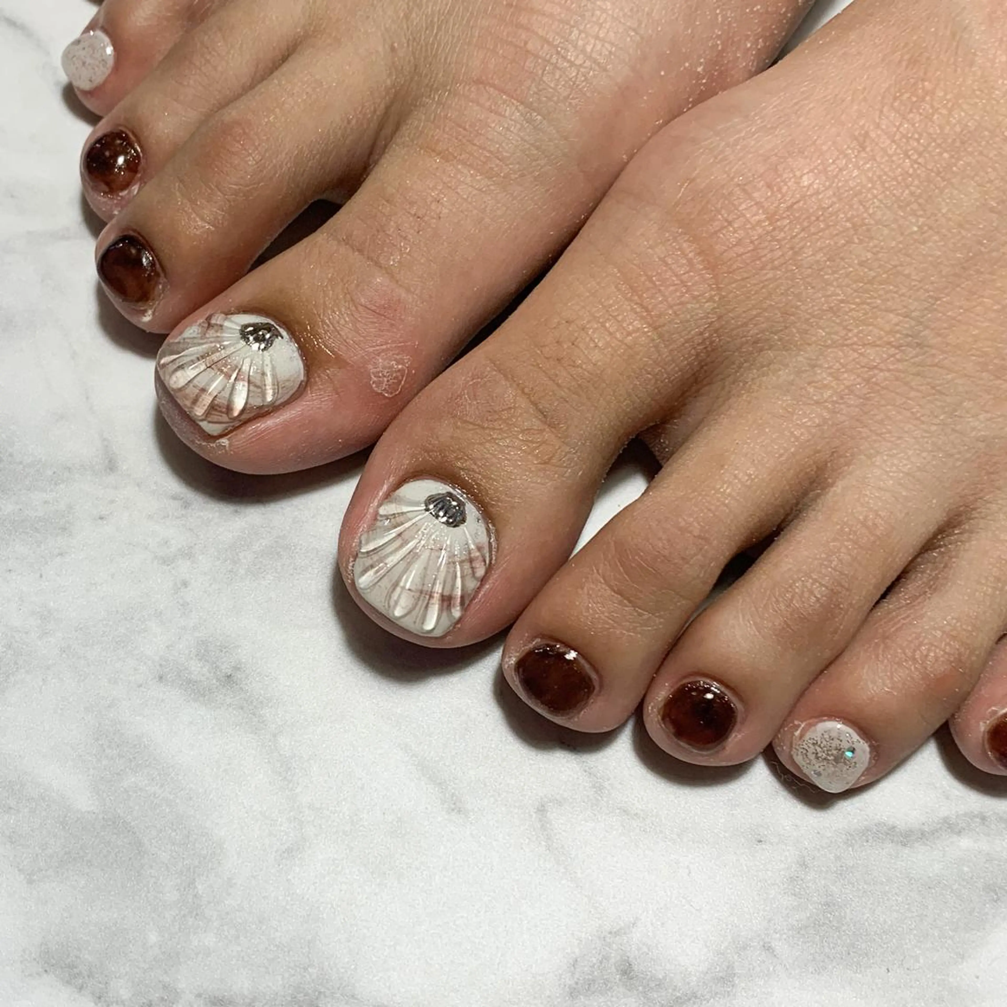 ネイル フットネイル atelier FIORITURA所属・FIORITURA aiのネイルデザイン