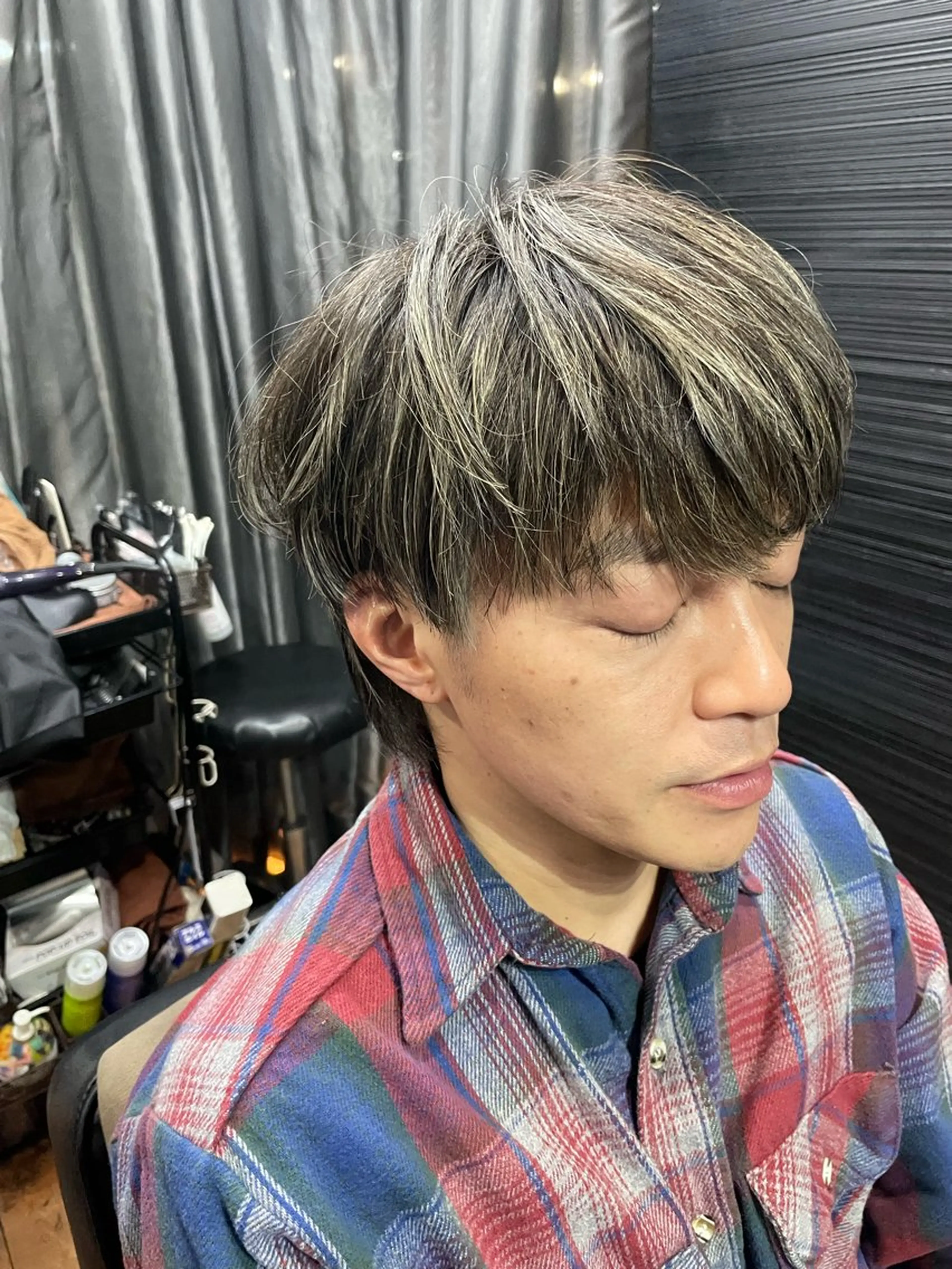 ショート カラー ハイライトカラー ハイライト カット ヘアカラー VERONIQUE所属・山本 雅由のヘアスタイル