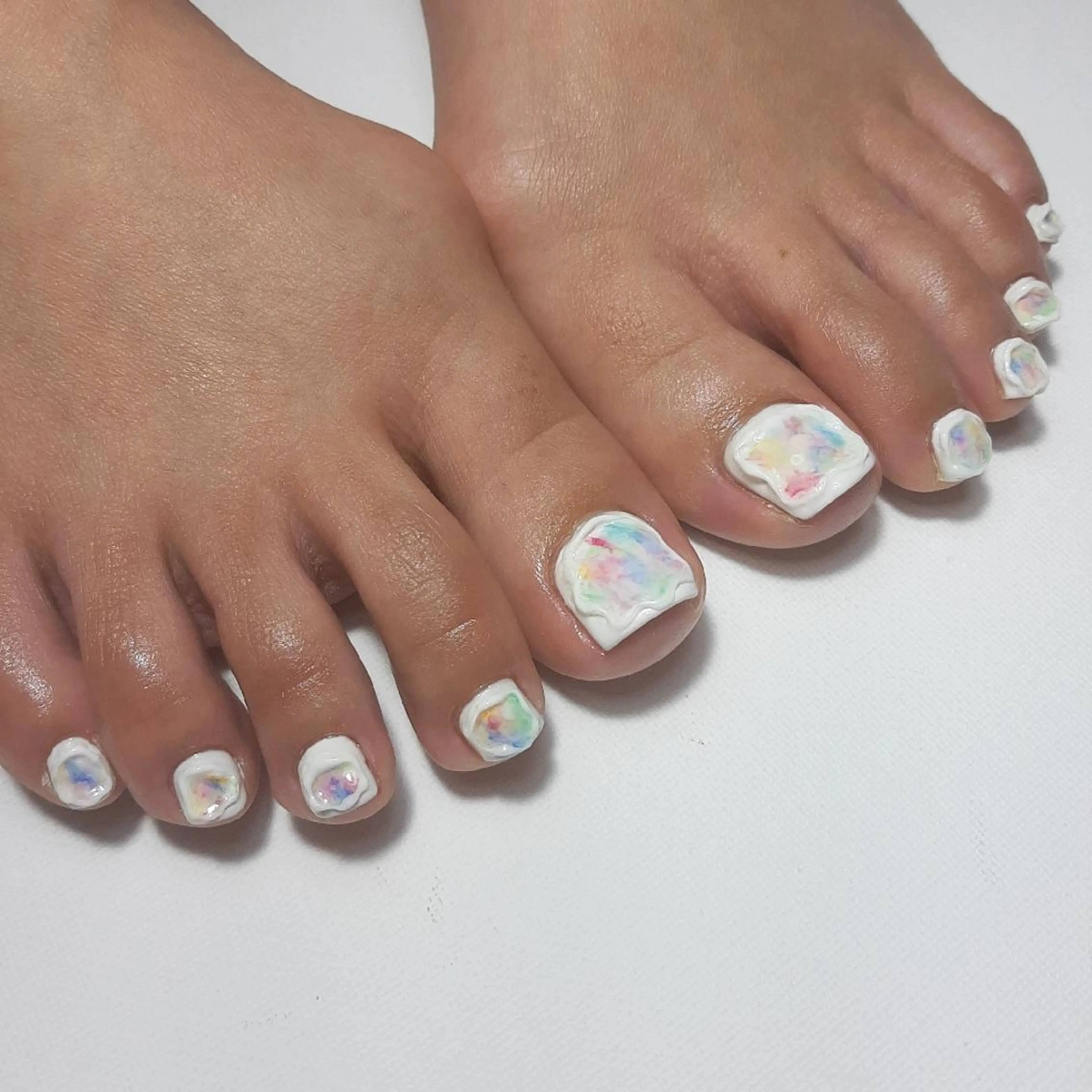 ネイル フットネイル ホワイト owlnail /持込みデザイン専門のネイルデザイン