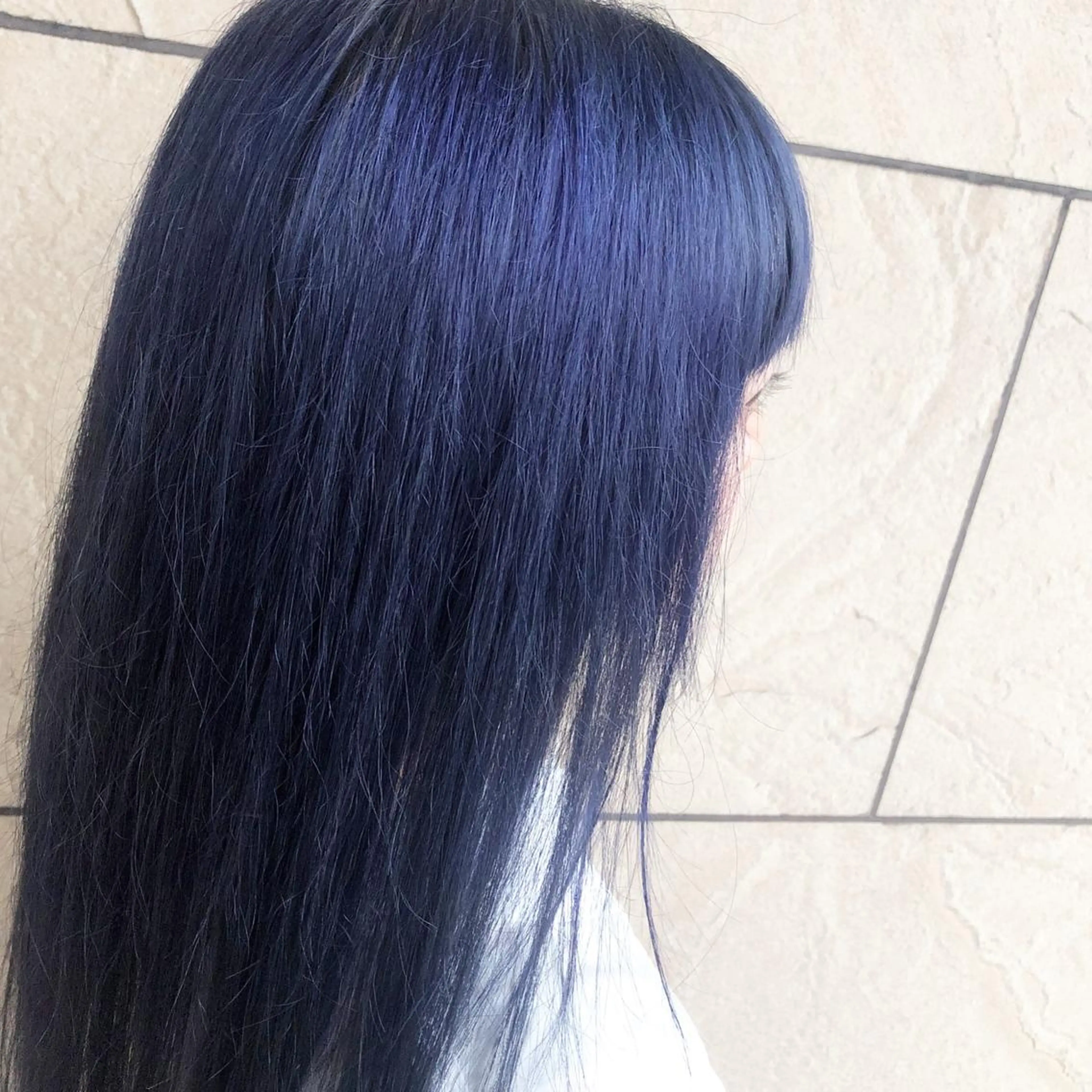 セミロング カラー ブルーカラー ダブルカラー ネイビーカラー 大阪ウルフカット ハッシュカットのヘアスタイル