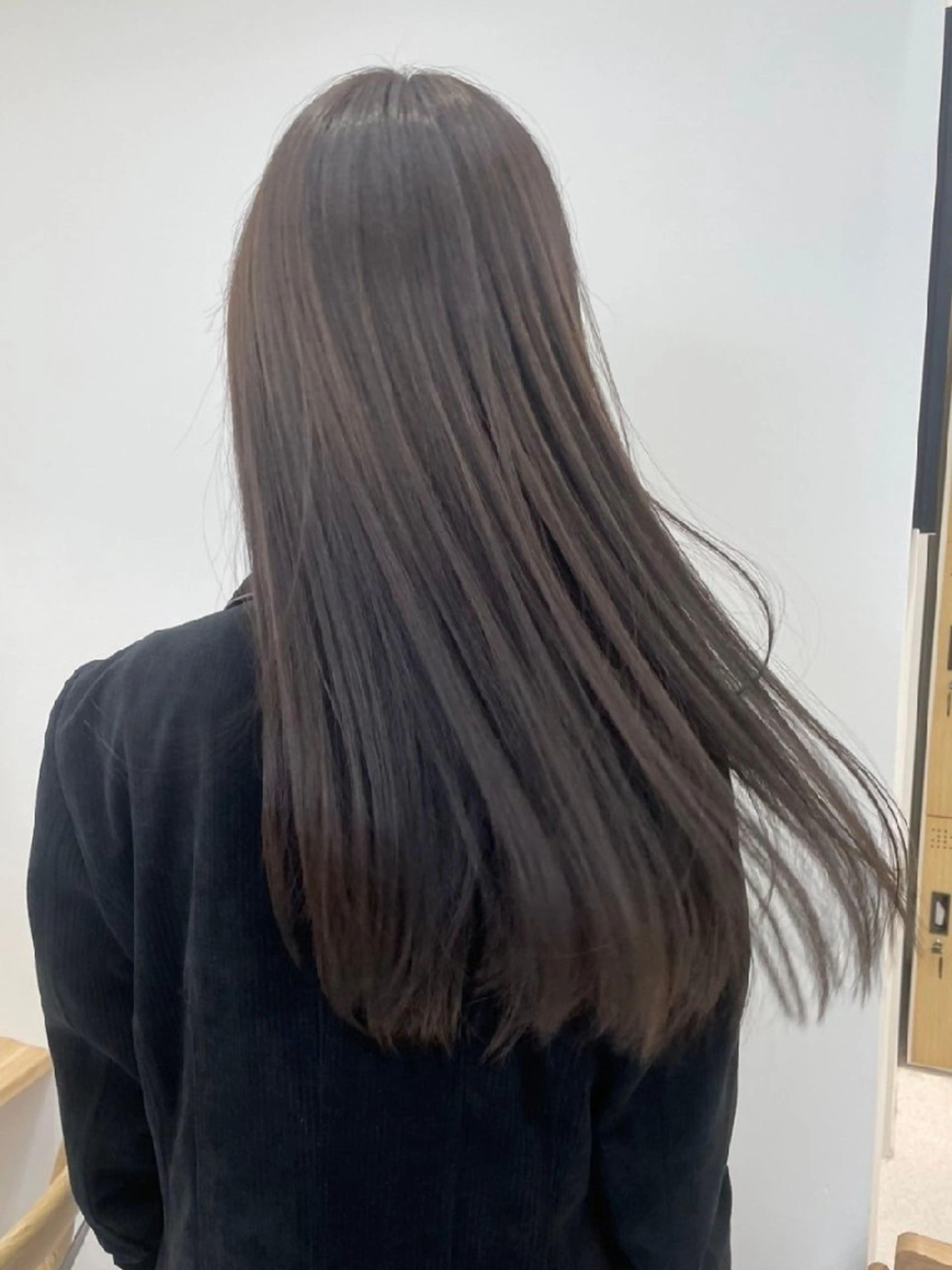 セミロング カラー 透明感カラー 髪質改善 カット ヘアカラー トリートメント HONEY渋谷 髪質改善/ハイライトのヘアスタイル