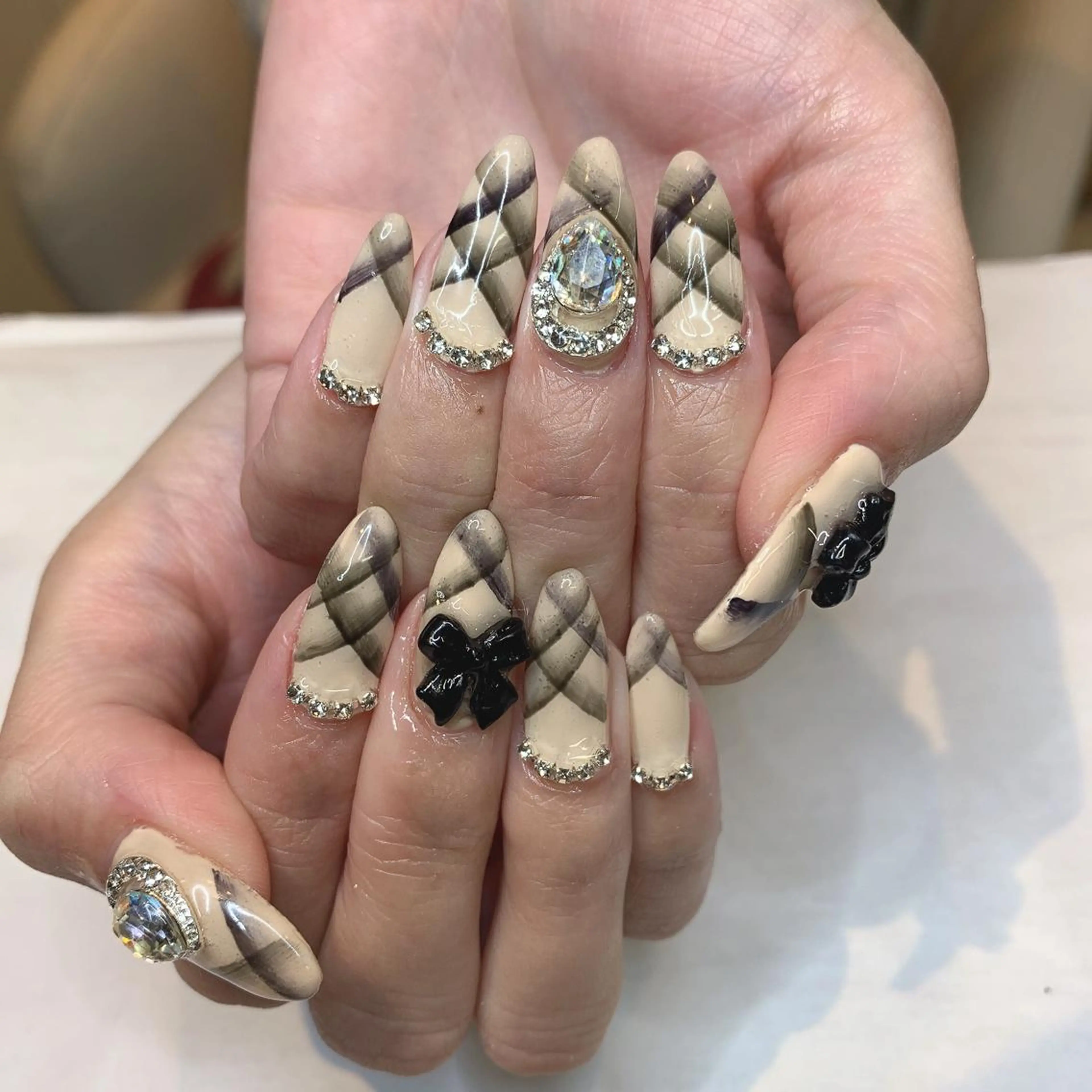 ネイル ハンドネイル フットネイル Adite nailのネイルデザイン