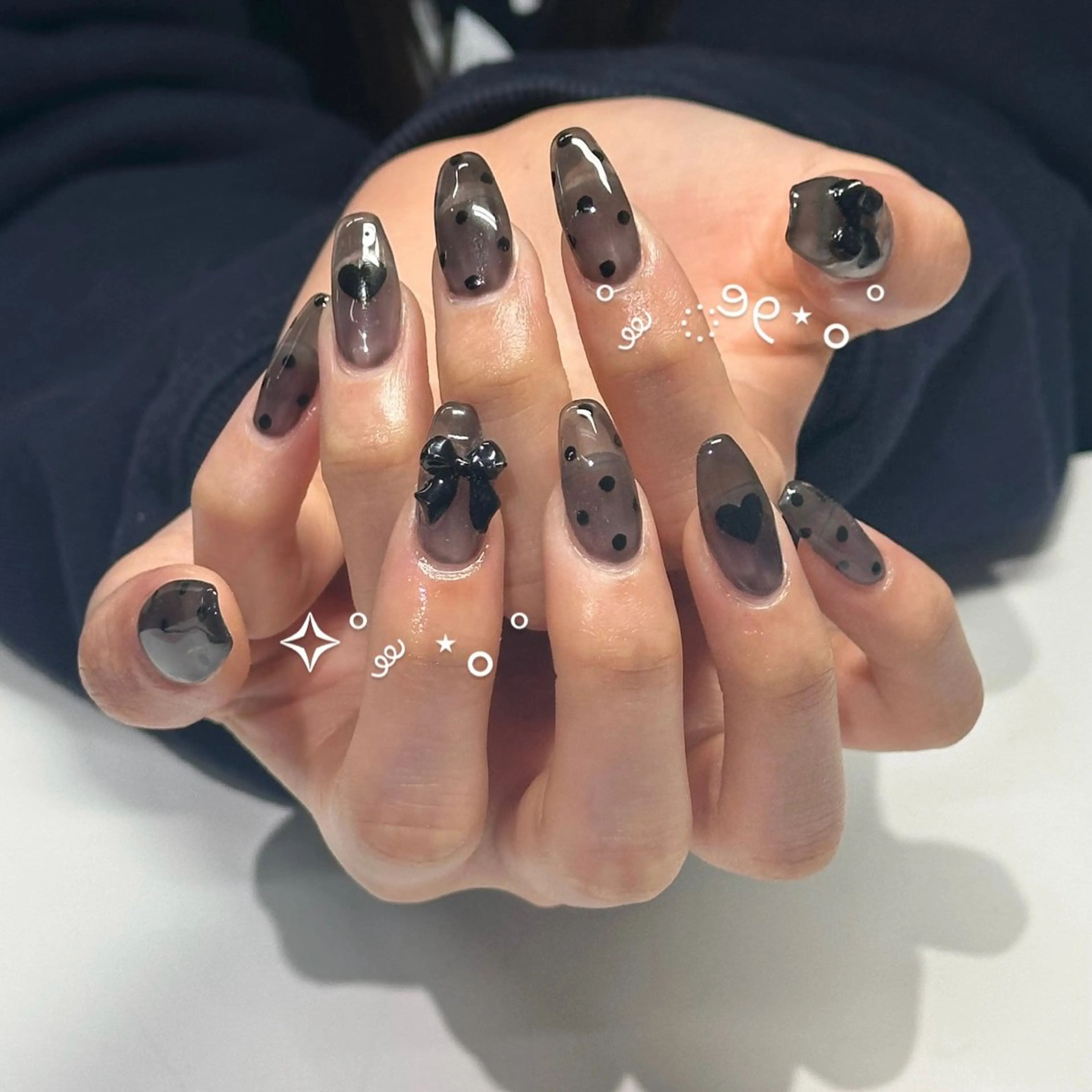 ネイル ドット ハンドネイル WOLTOKYO yunaのネイルデザイン
